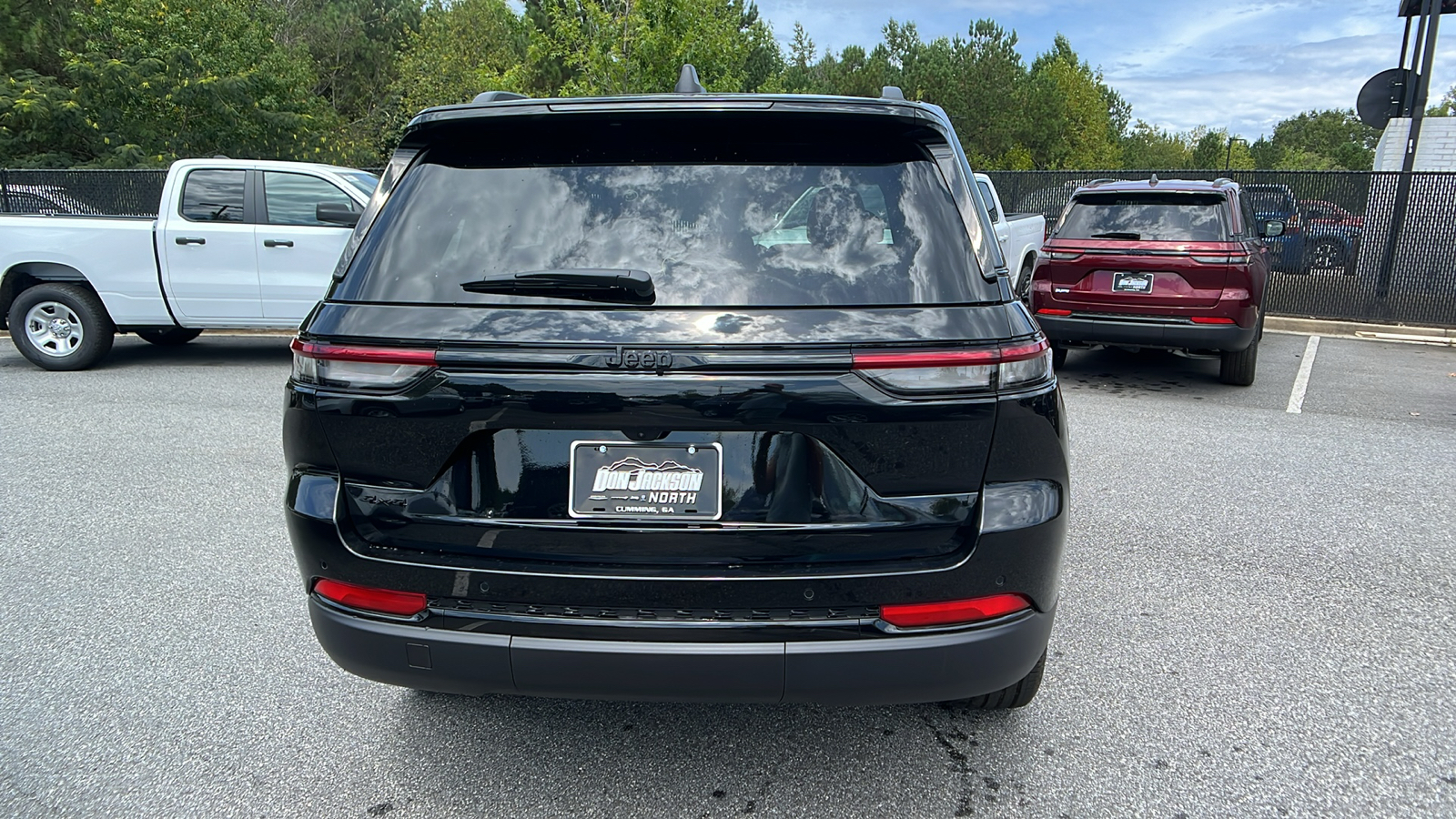 2024 Jeep Grand Cherokee Altitude 6