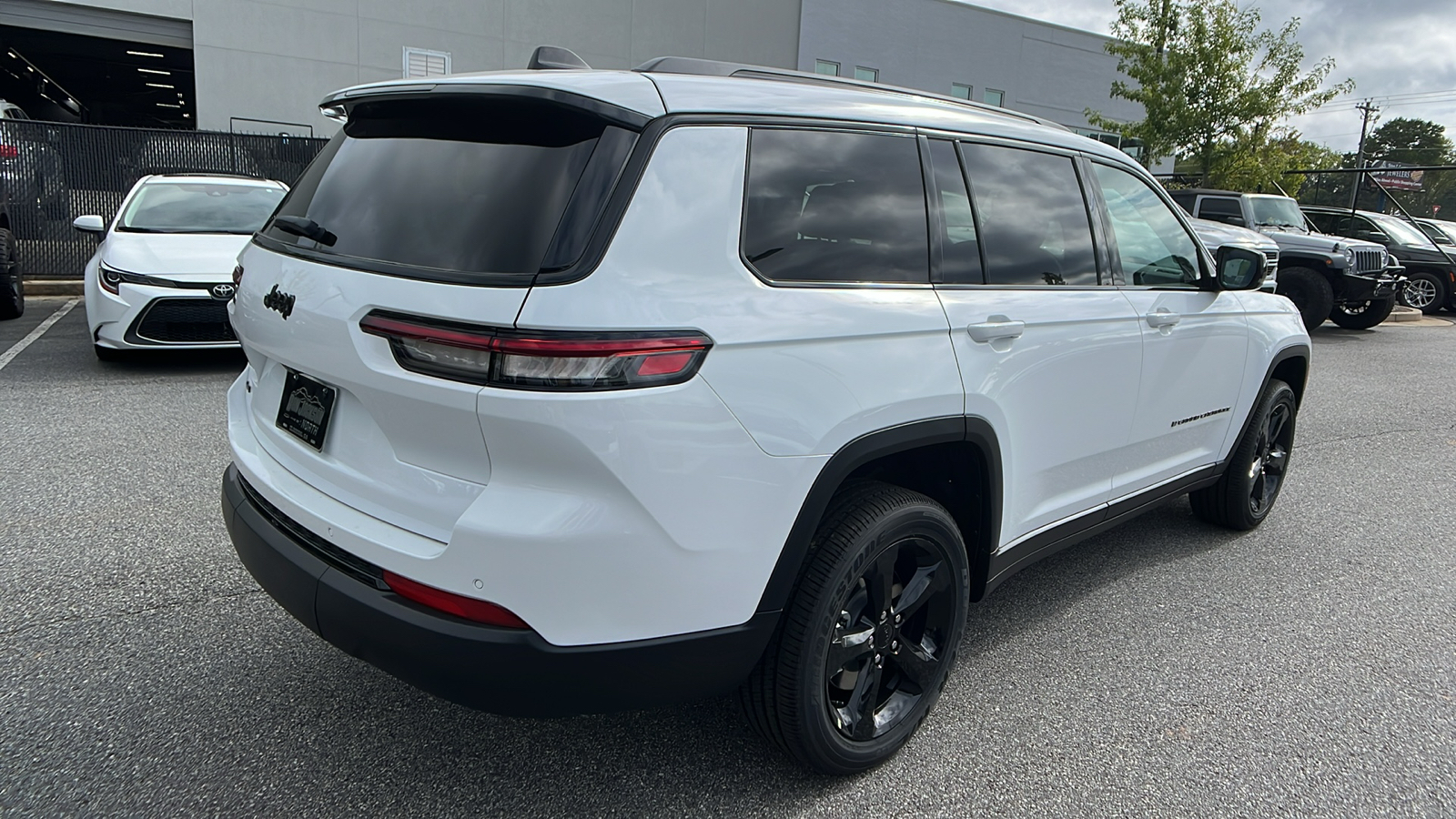 2024 Jeep Grand Cherokee L Altitude X 5