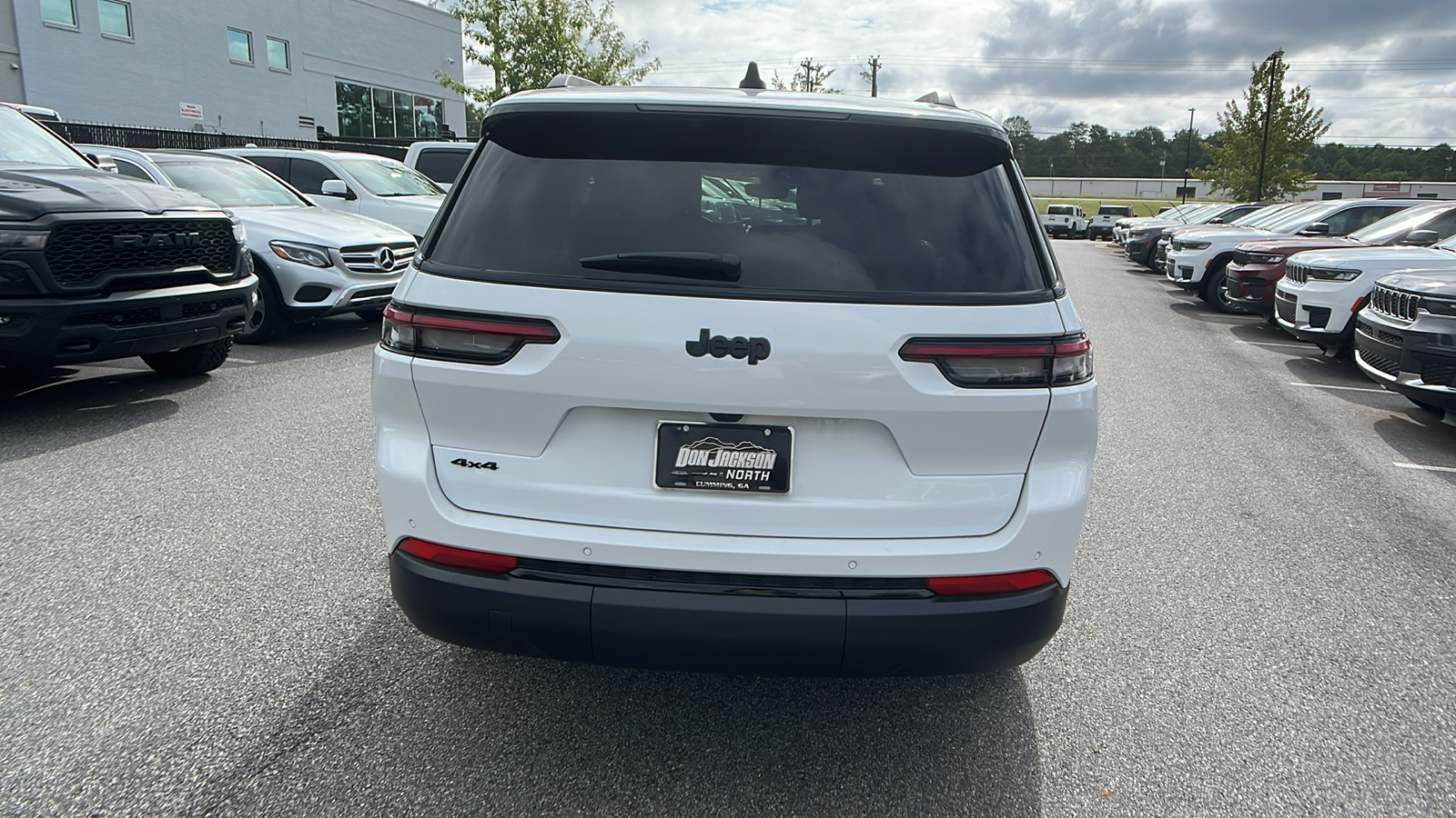 2024 Jeep Grand Cherokee L Altitude X 6