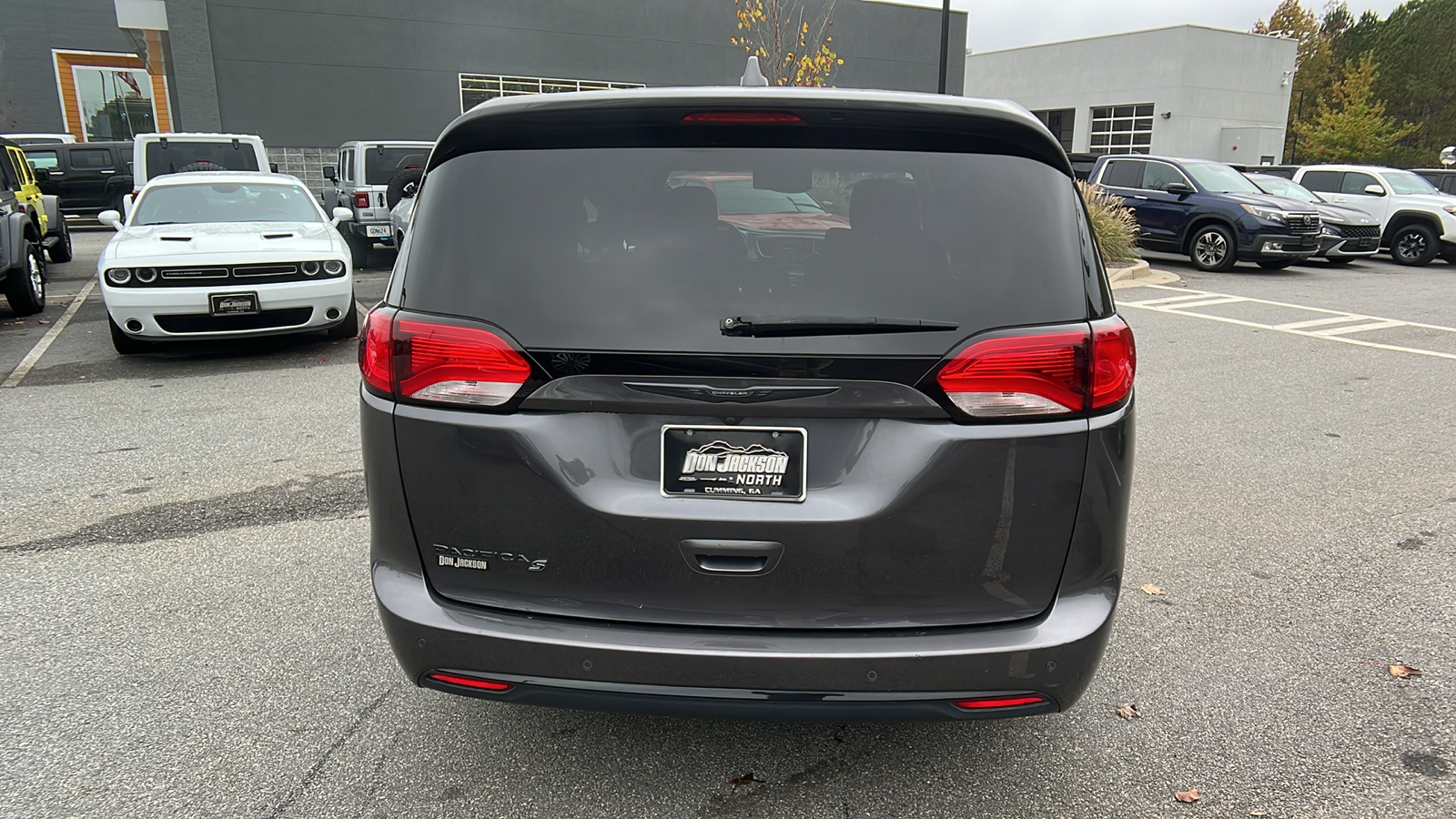 2020 Chrysler Pacifica Touring 6