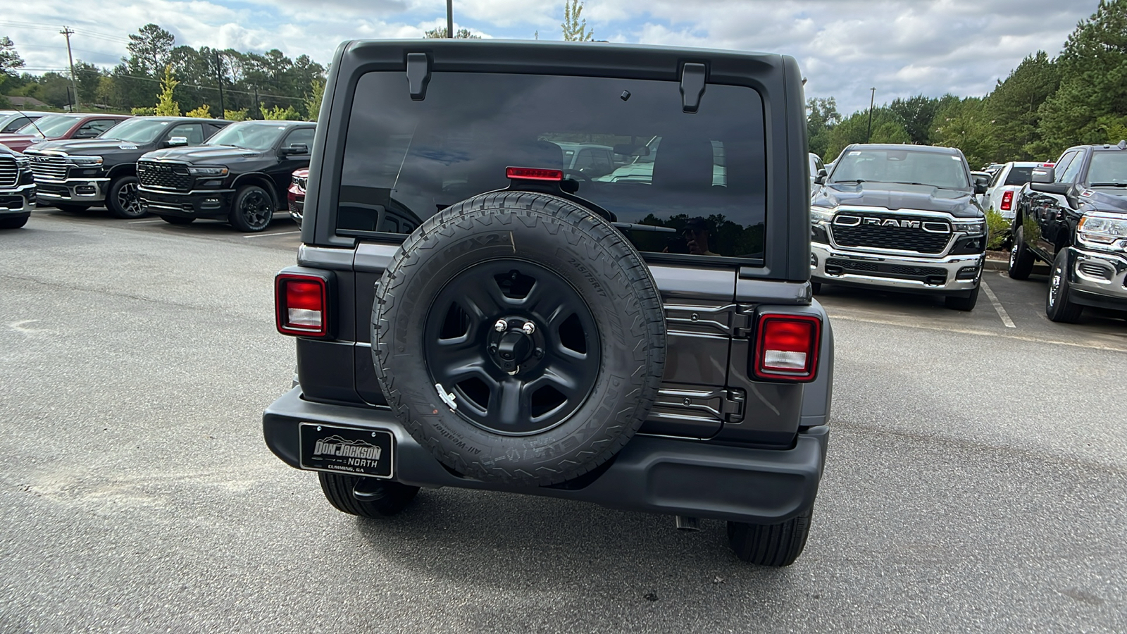 2024 Jeep Wrangler Sport 6