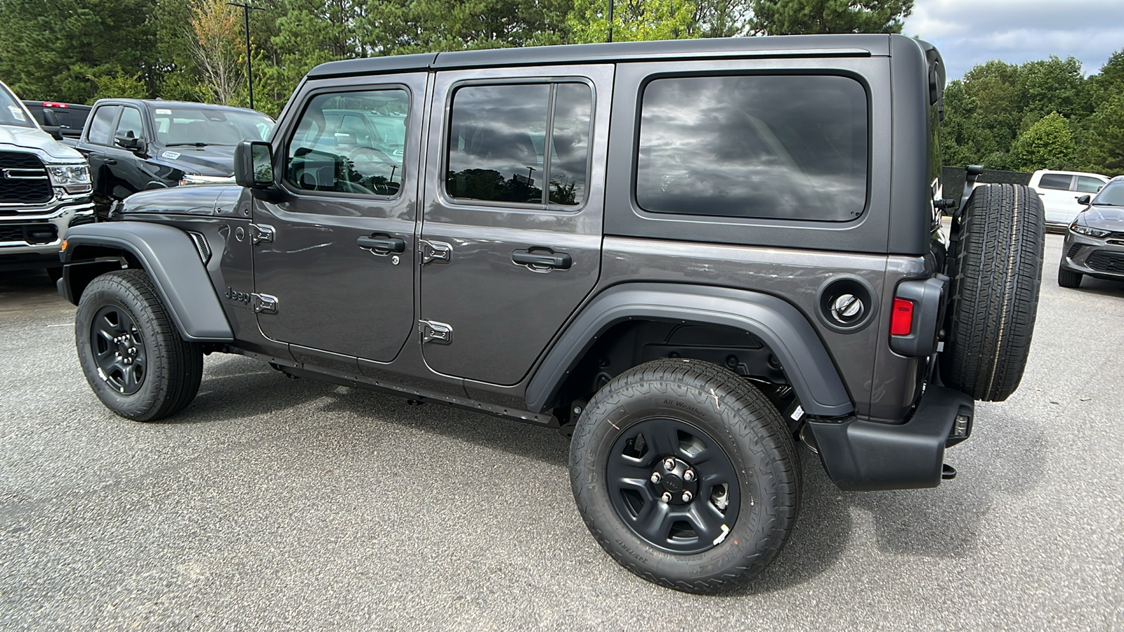 2024 Jeep Wrangler Sport 7