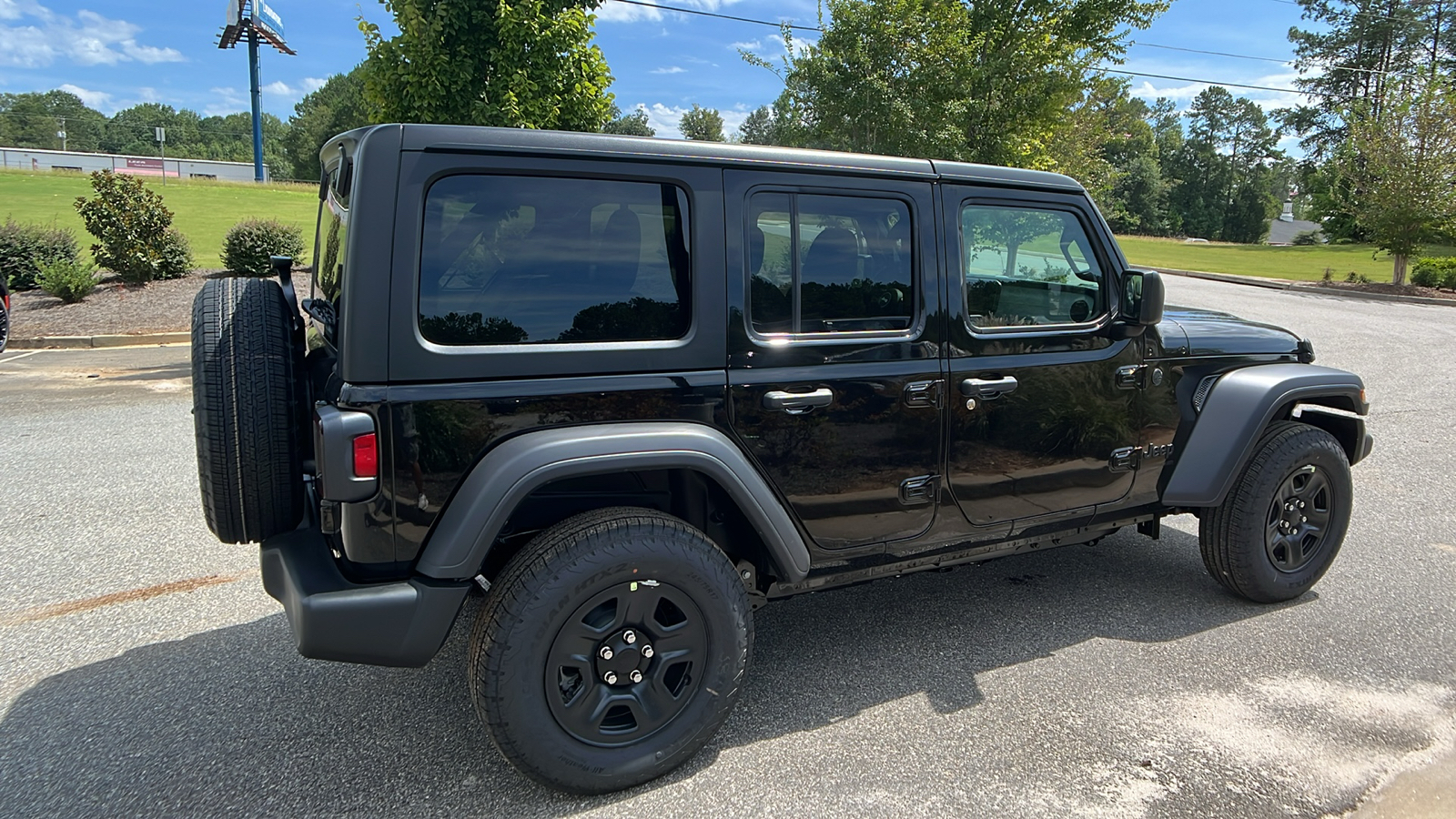 2024 Jeep Wrangler Sport 5