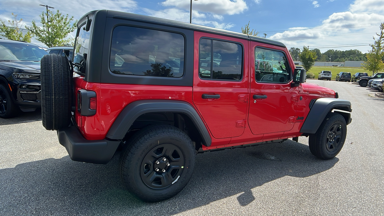 2024 Jeep Wrangler Sport 5