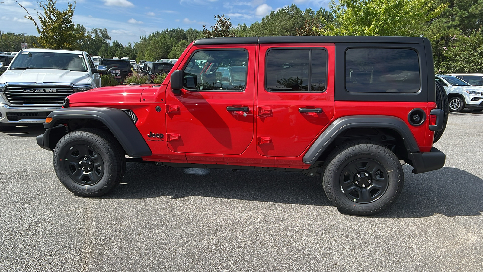 2024 Jeep Wrangler Sport 8