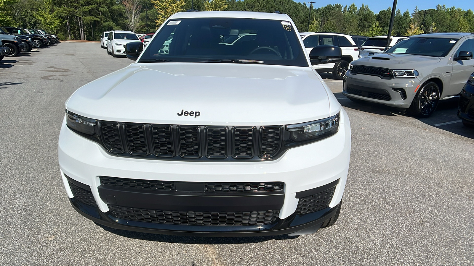 2024 Jeep Grand Cherokee L Altitude X 2