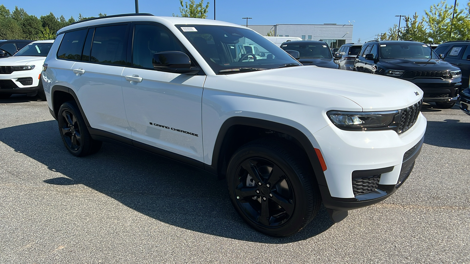 2024 Jeep Grand Cherokee L Altitude X 3