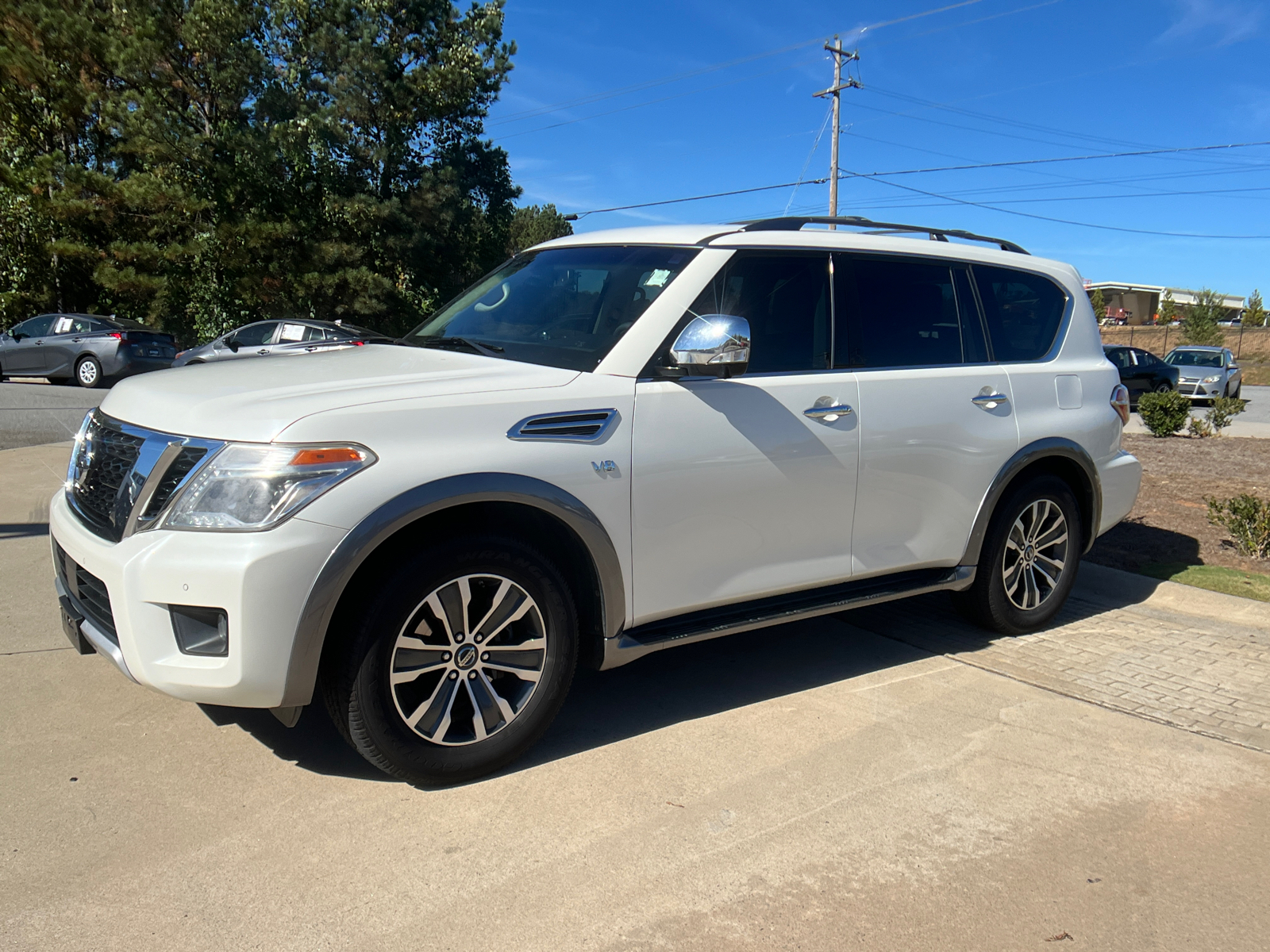 2017 Nissan Armada SL 1