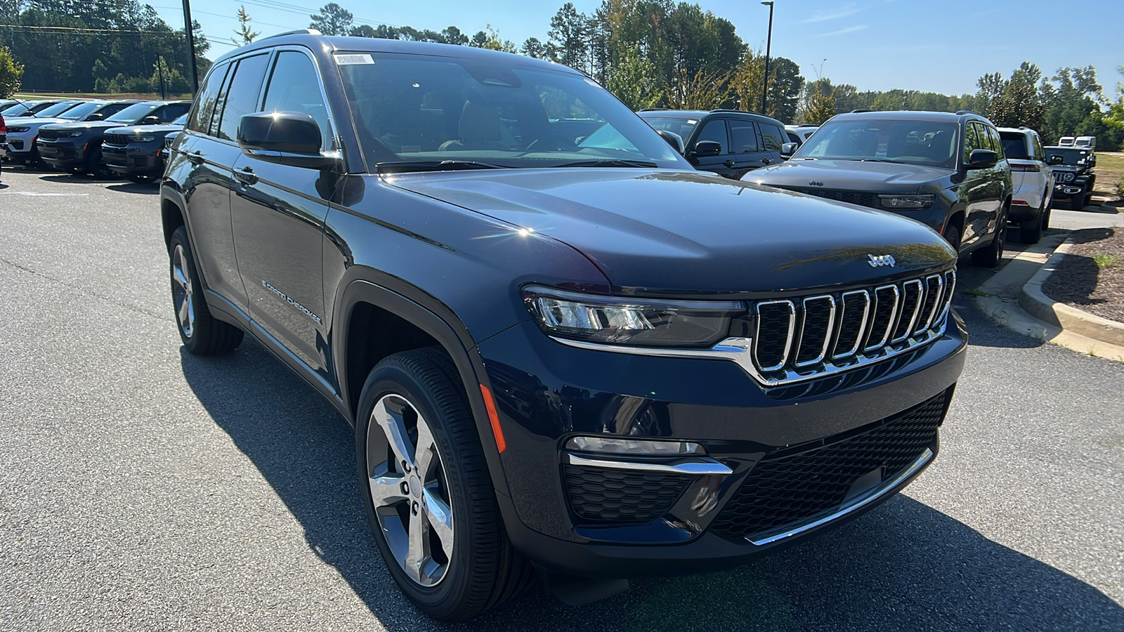 2025 Jeep Grand Cherokee Limited 3