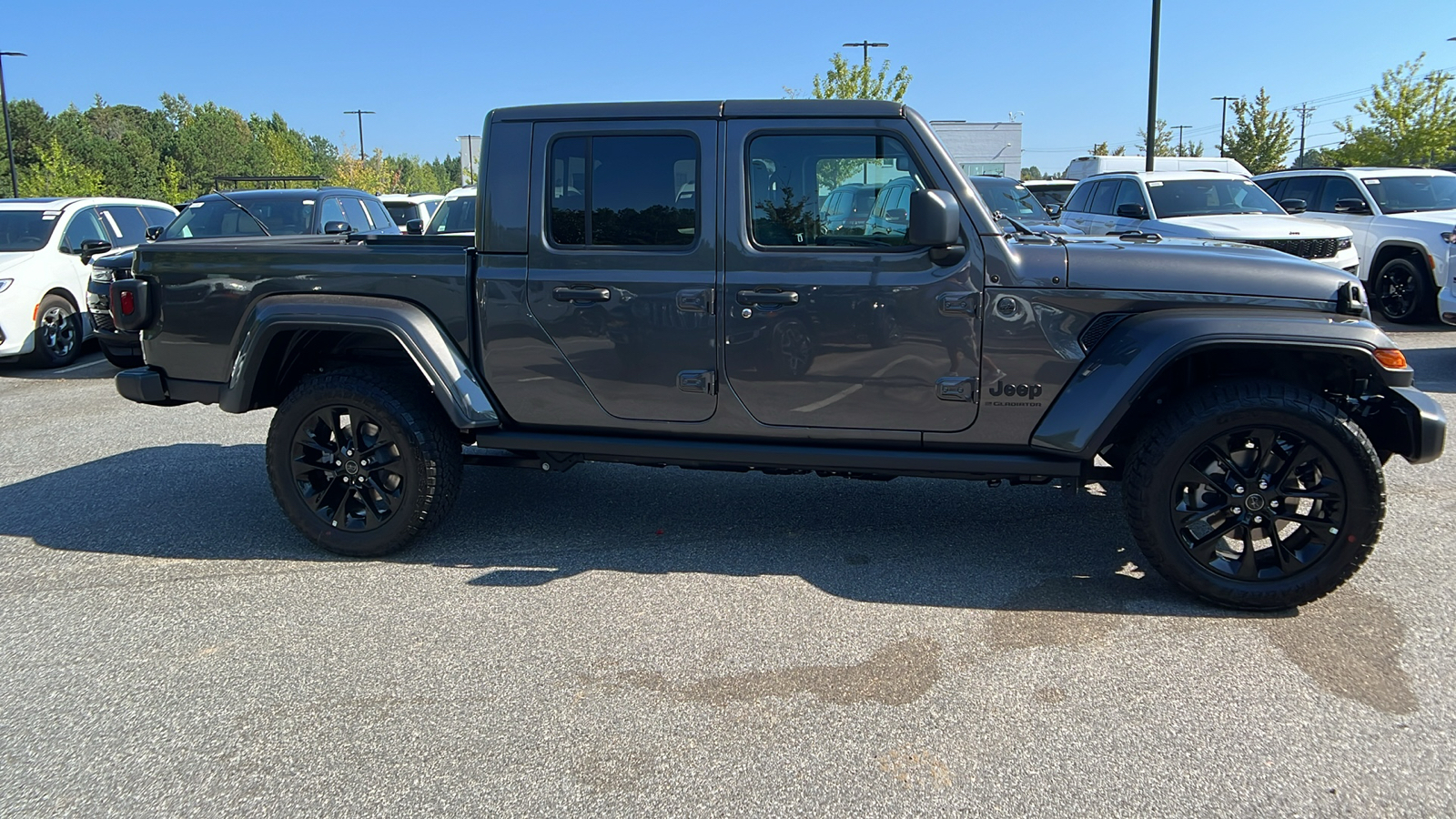 2024 Jeep Gladiator  4