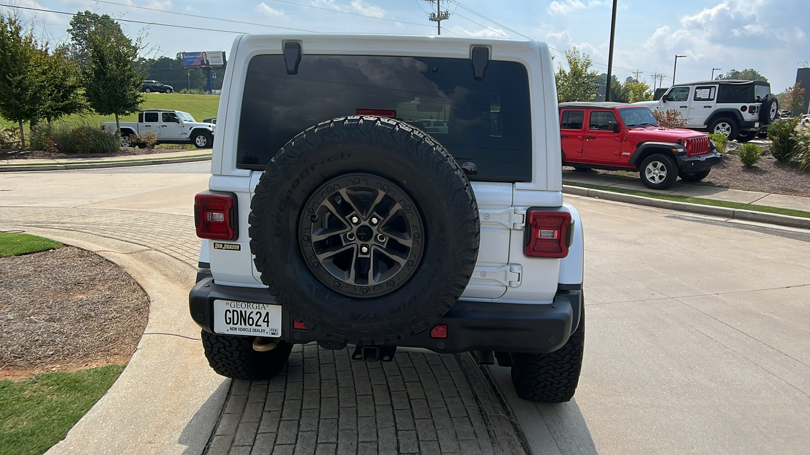 2023 Jeep Wrangler Rubicon 392 6