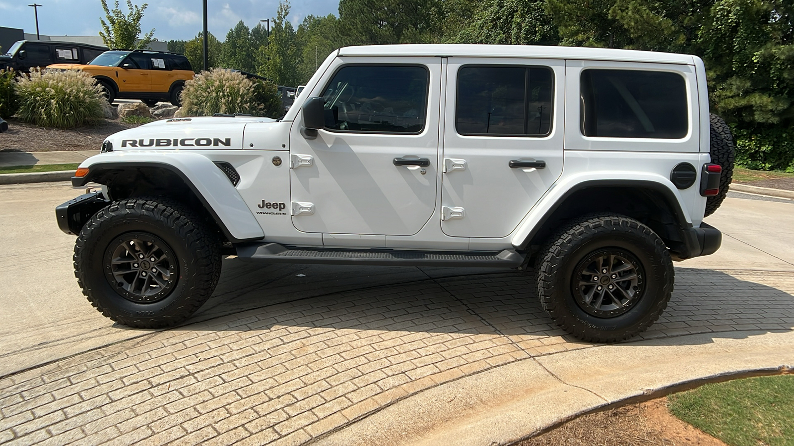 2023 Jeep Wrangler Rubicon 392 8