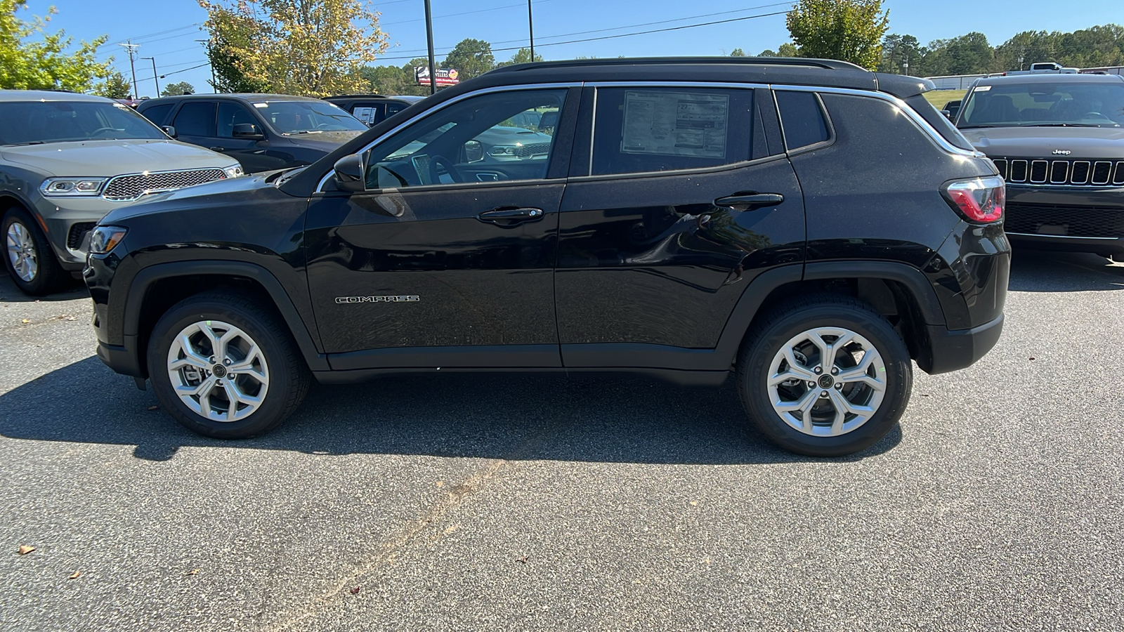 2025 Jeep Compass Latitude 8