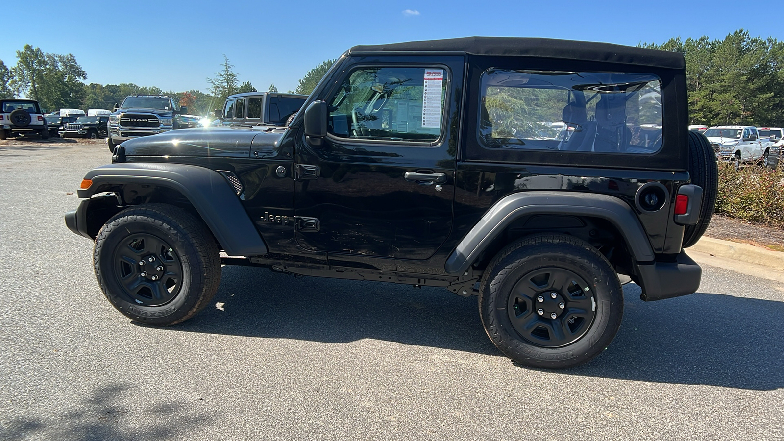 2024 Jeep Wrangler Sport 8