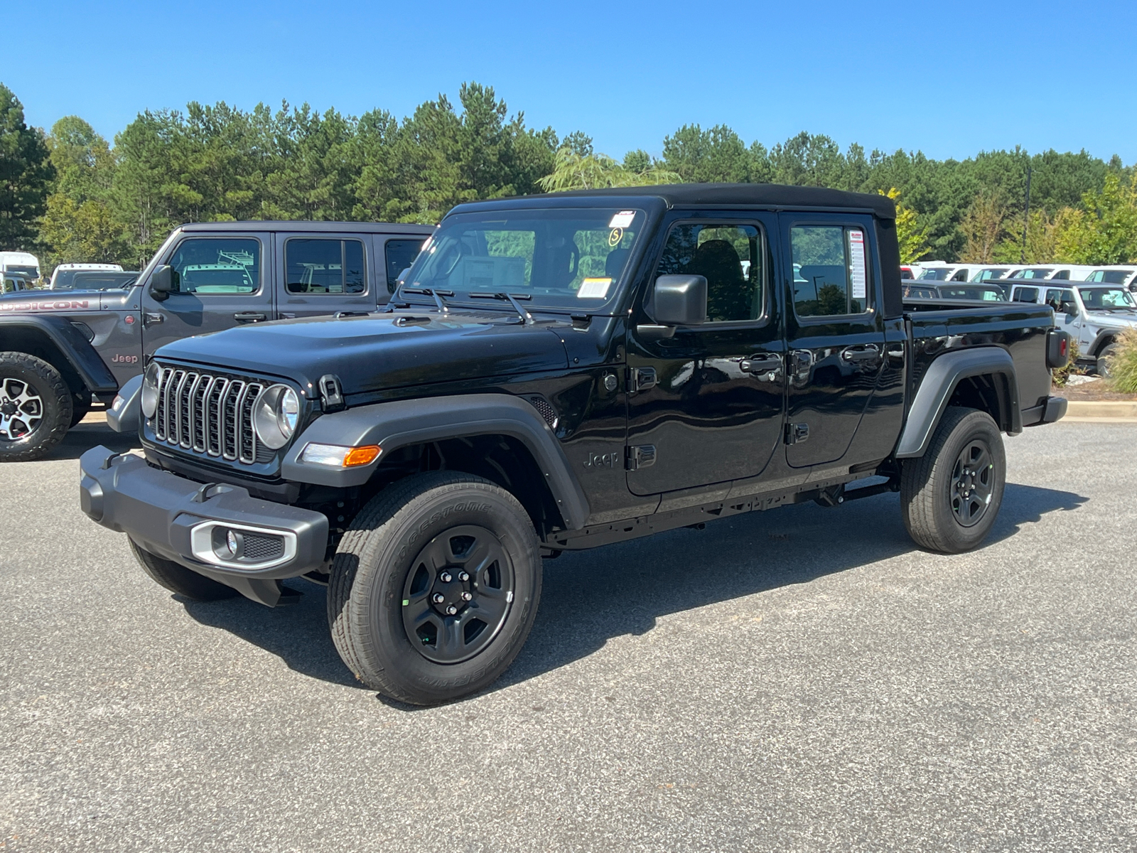 2024 Jeep Gladiator Sport 1