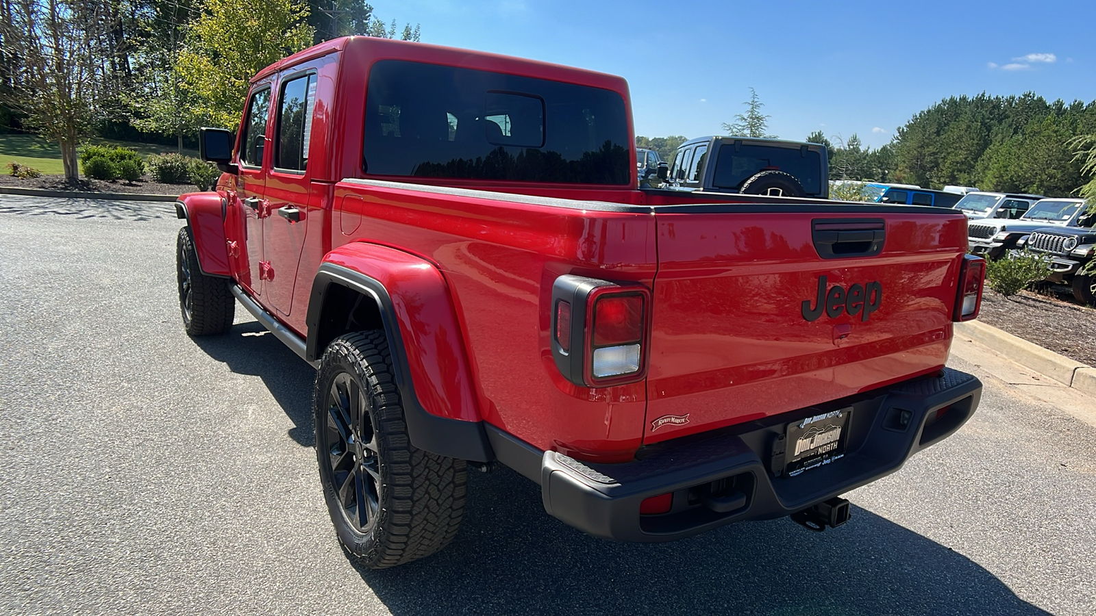 2024 Jeep Gladiator  7