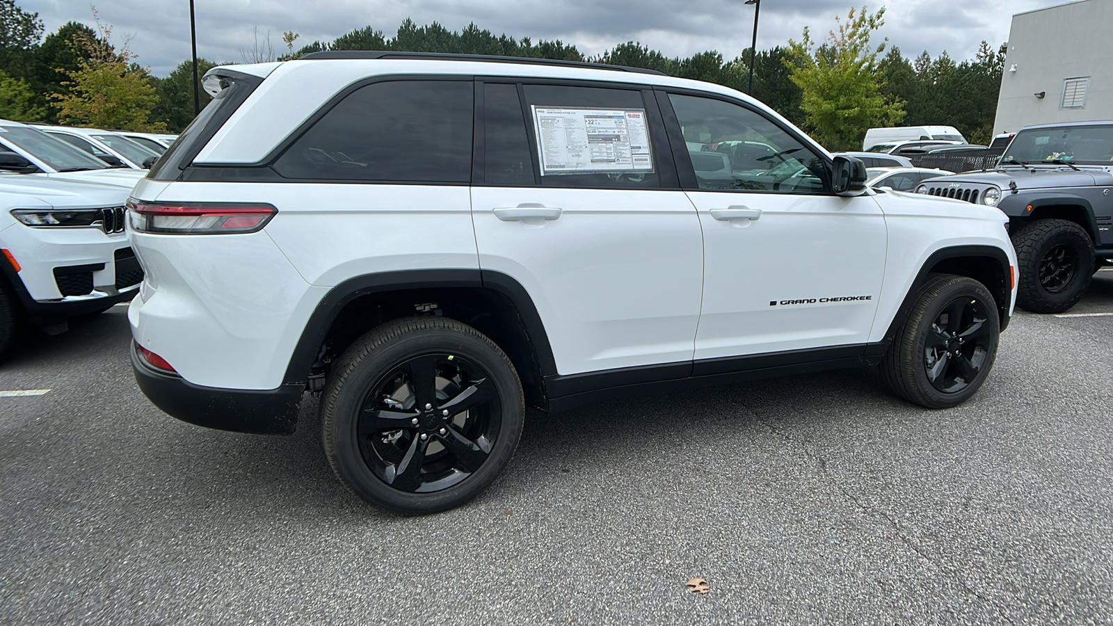 2025 Jeep Grand Cherokee Altitude X 5