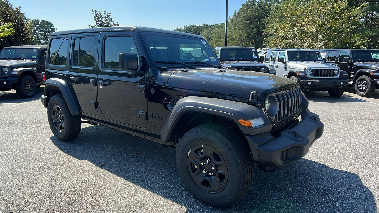 2024 Jeep Wrangler Sport 3