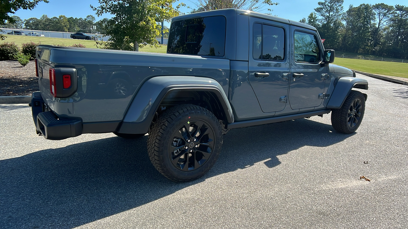 2024 Jeep Gladiator  5