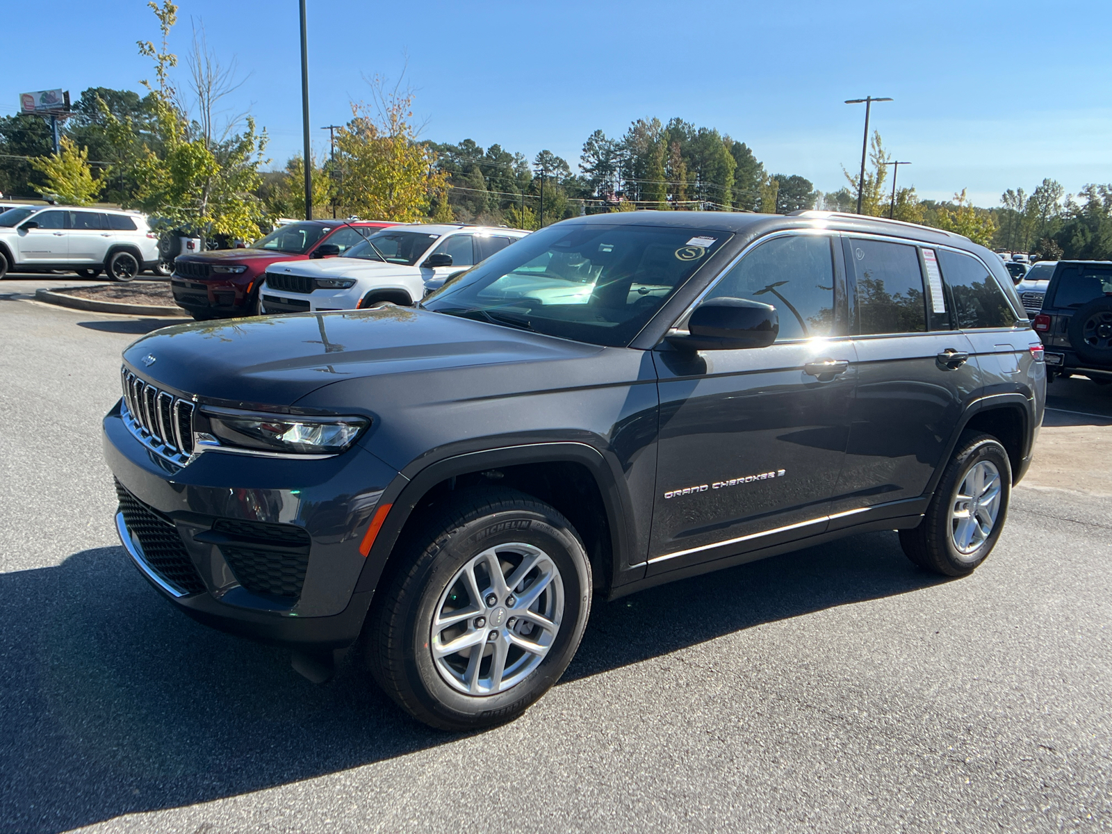 2025 Jeep Grand Cherokee Laredo X 1