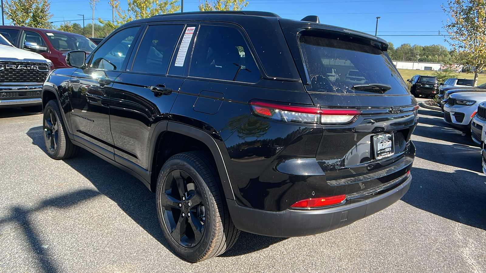 2025 Jeep Grand Cherokee Limited 7