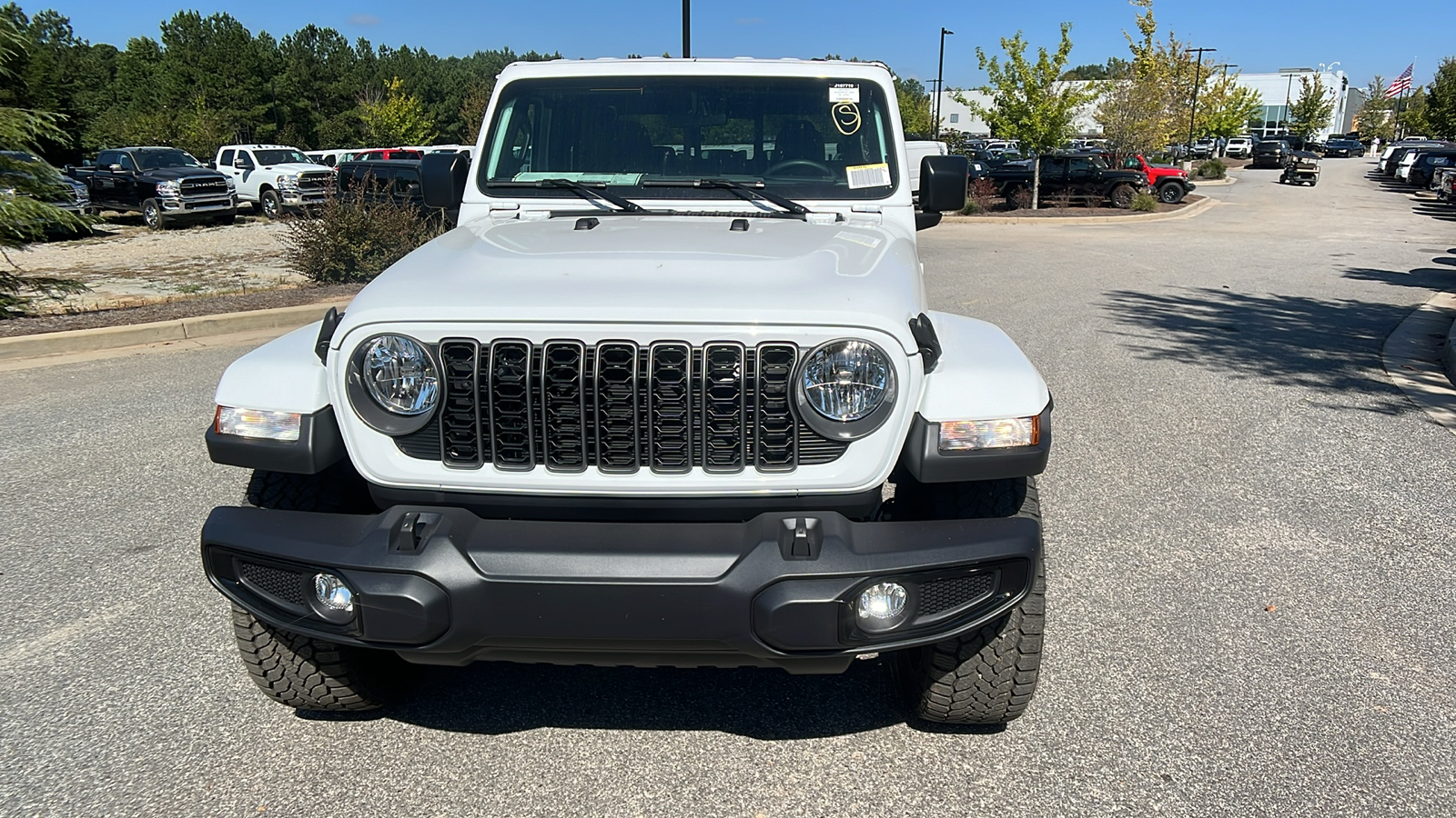 2024 Jeep Gladiator  2