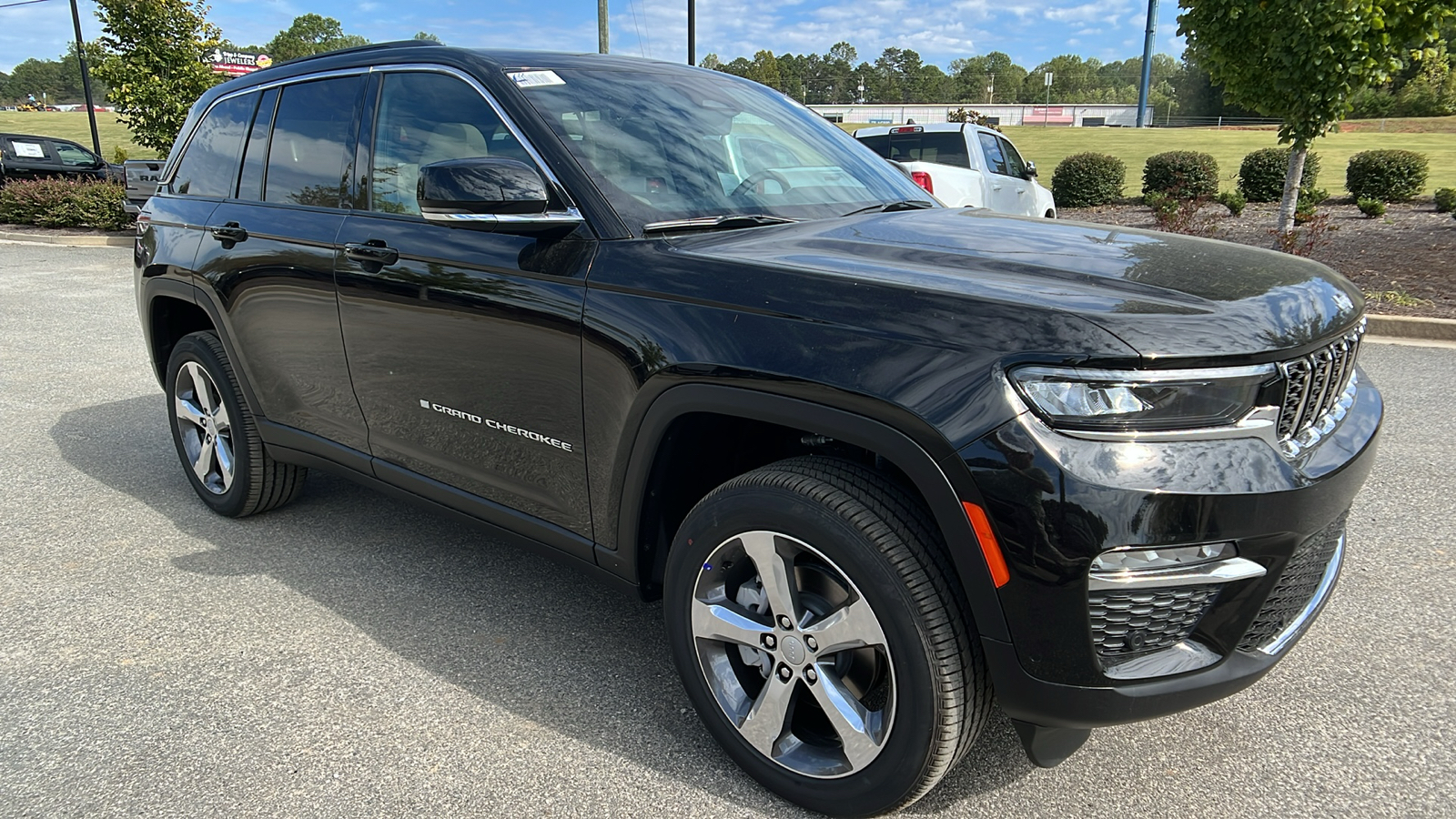 2025 Jeep Grand Cherokee Limited 3