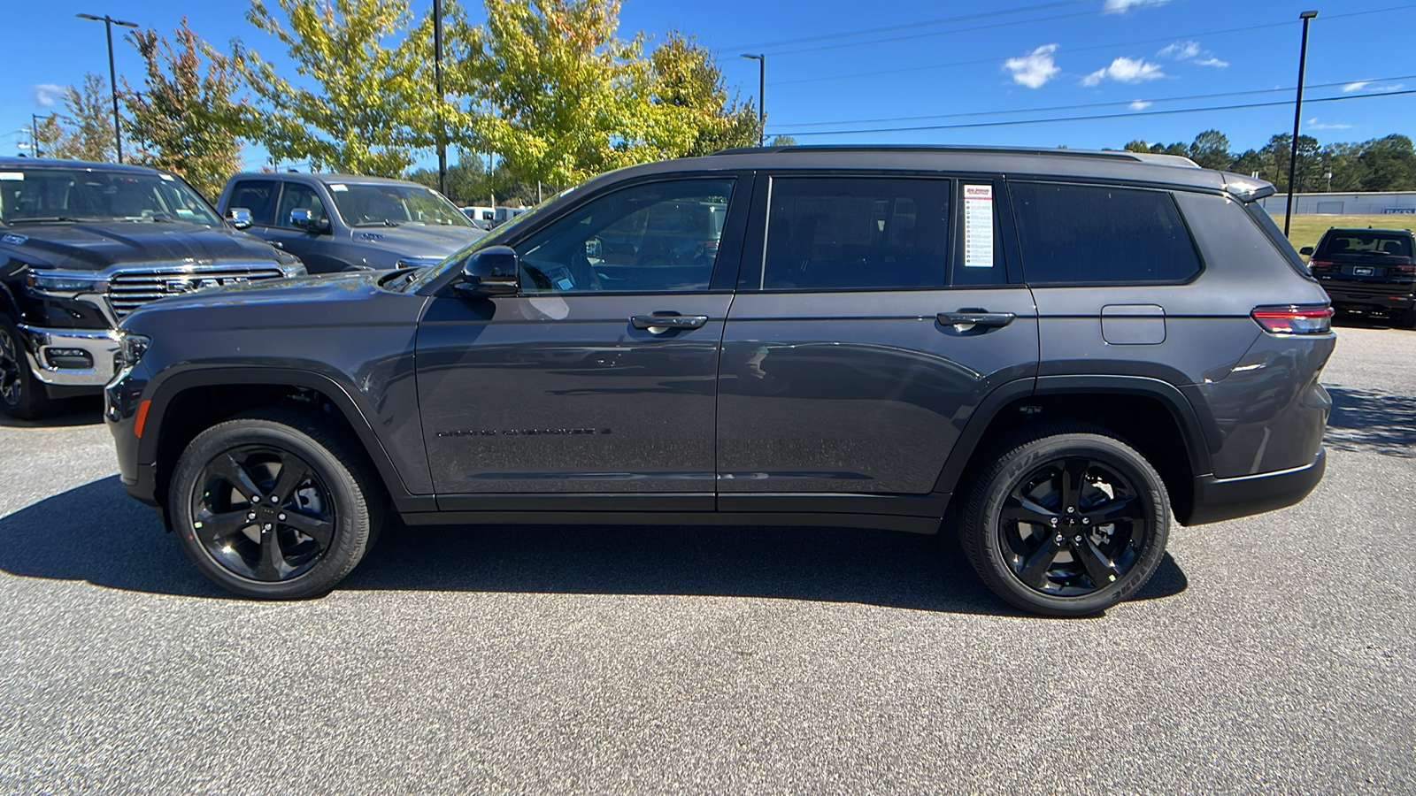 2025 Jeep Grand Cherokee L Altitude X 8