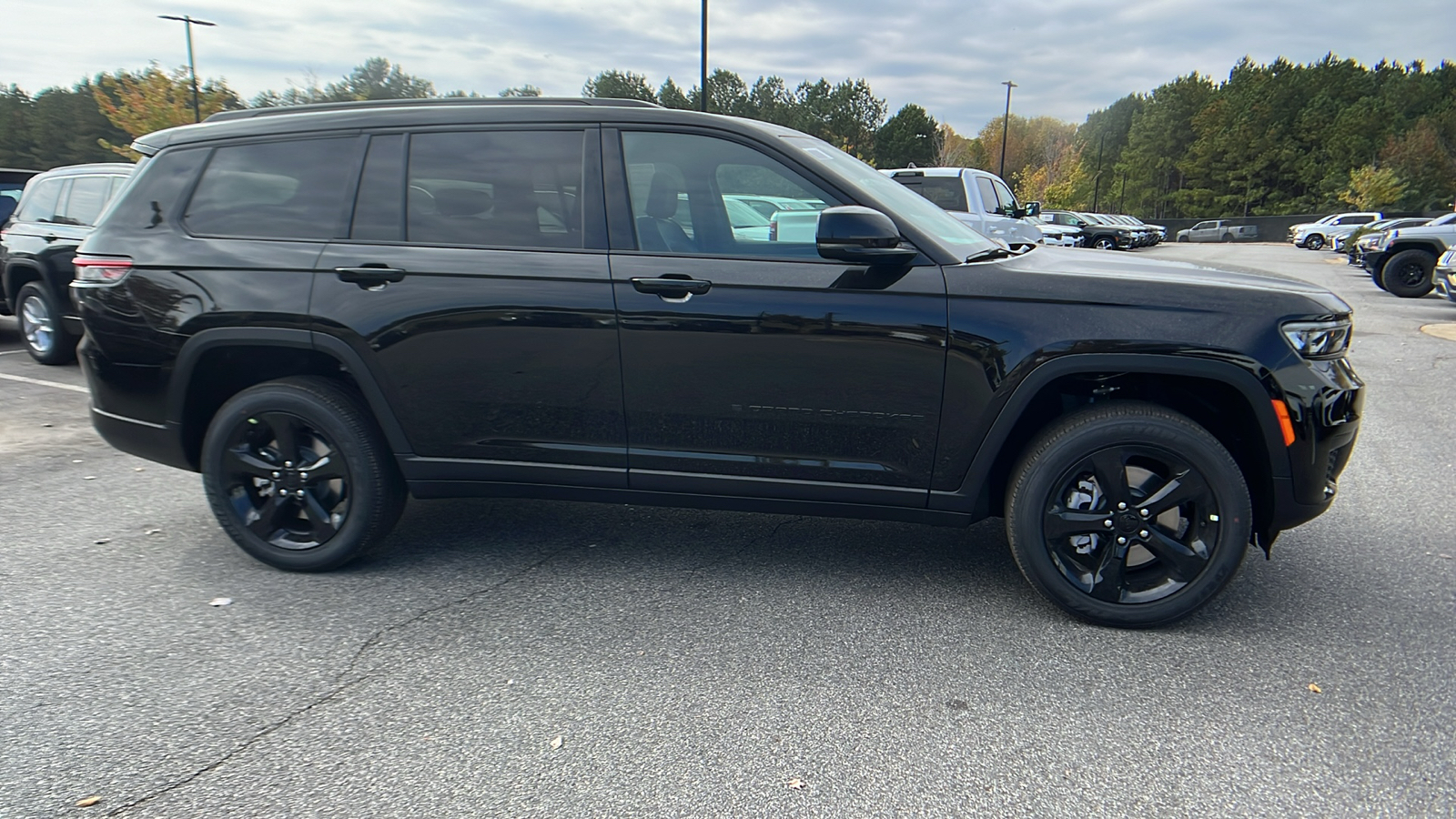 2025 Jeep Grand Cherokee L Altitude X 4