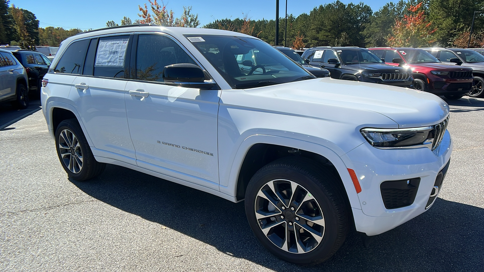 2025 Jeep Grand Cherokee Overland 3