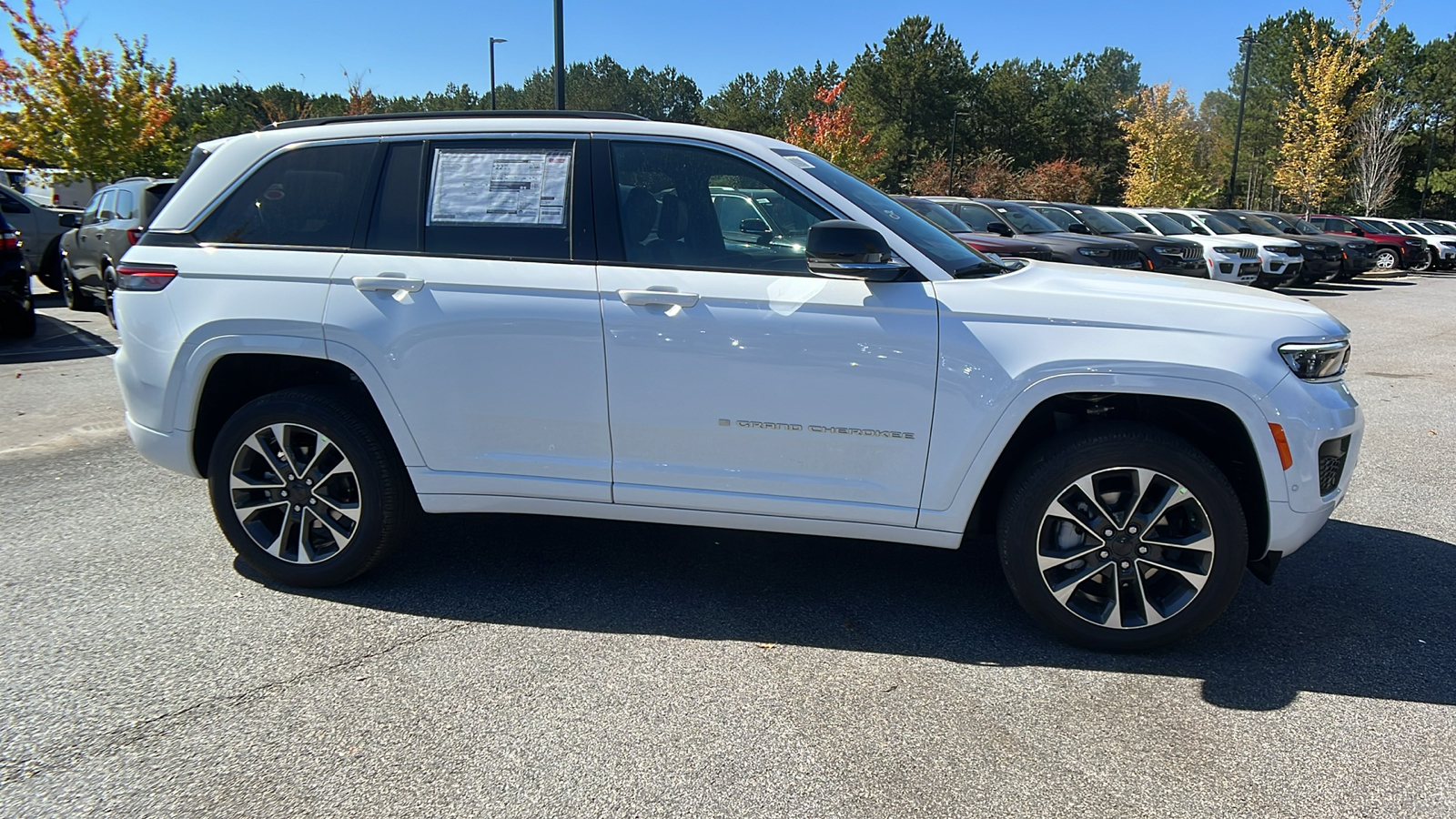 2025 Jeep Grand Cherokee Overland 4