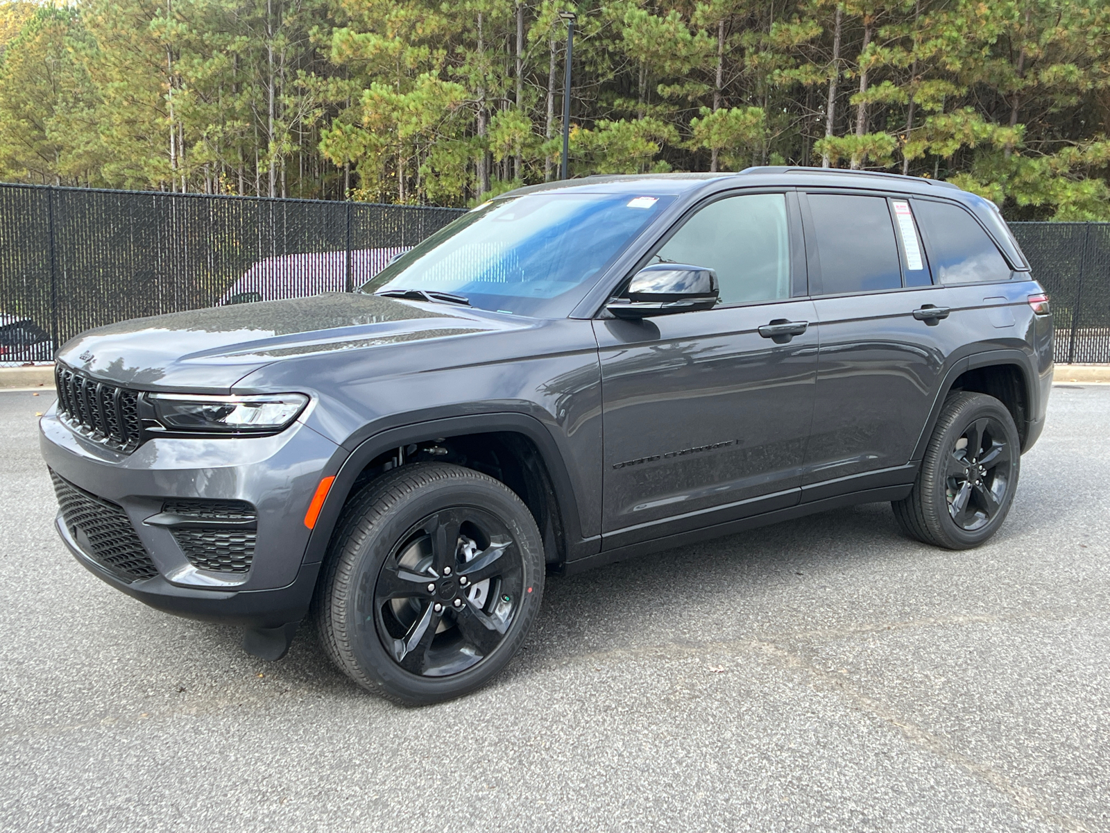 2025 Jeep Grand Cherokee Altitude X 1