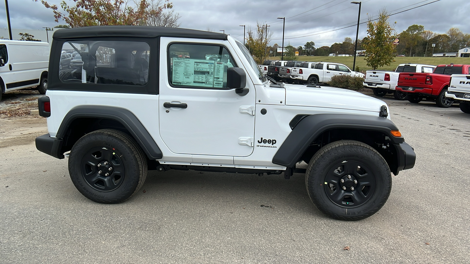 2025 Jeep Wrangler Sport 4