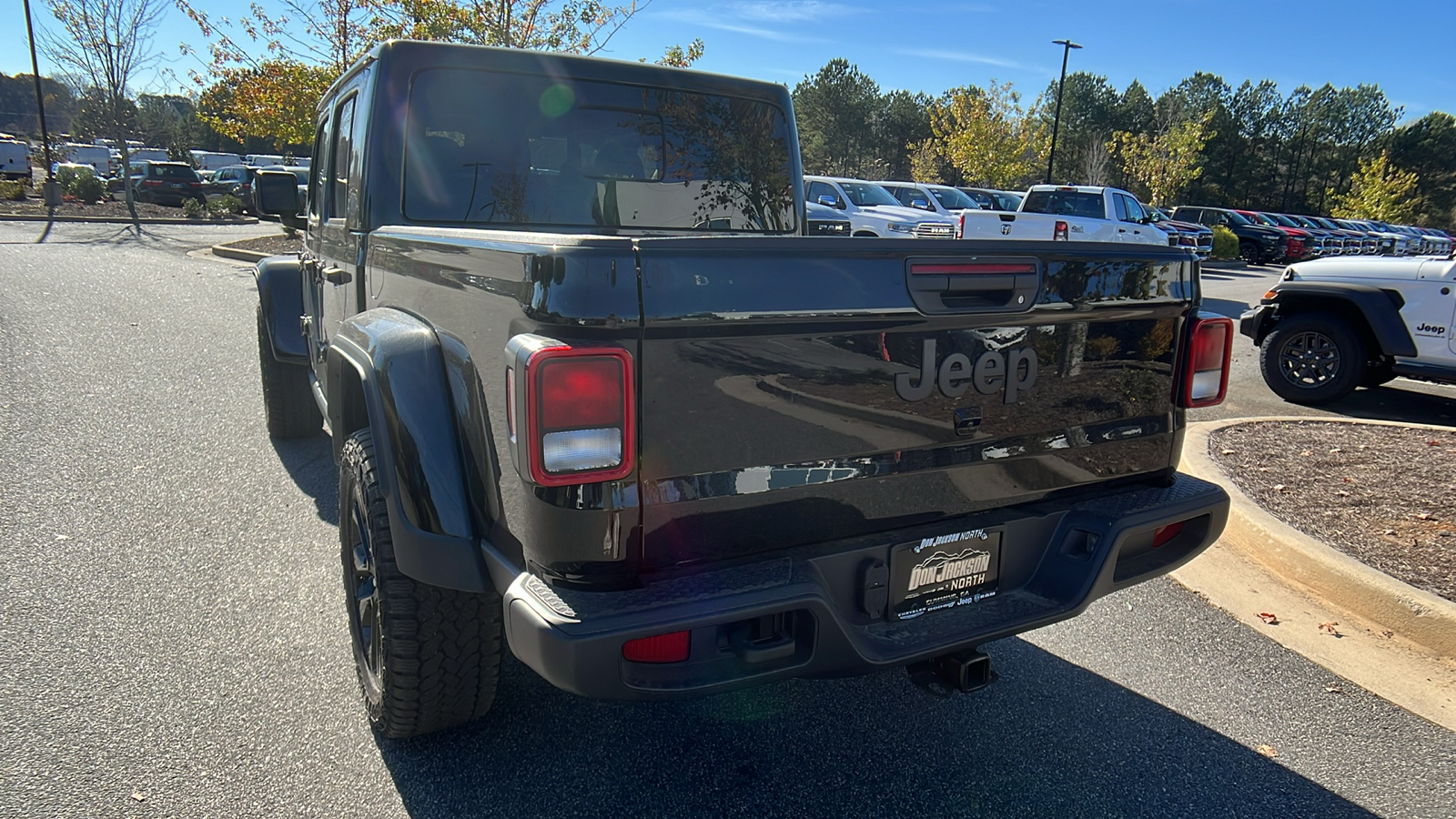 2025 Jeep Gladiator Nighthawk 6