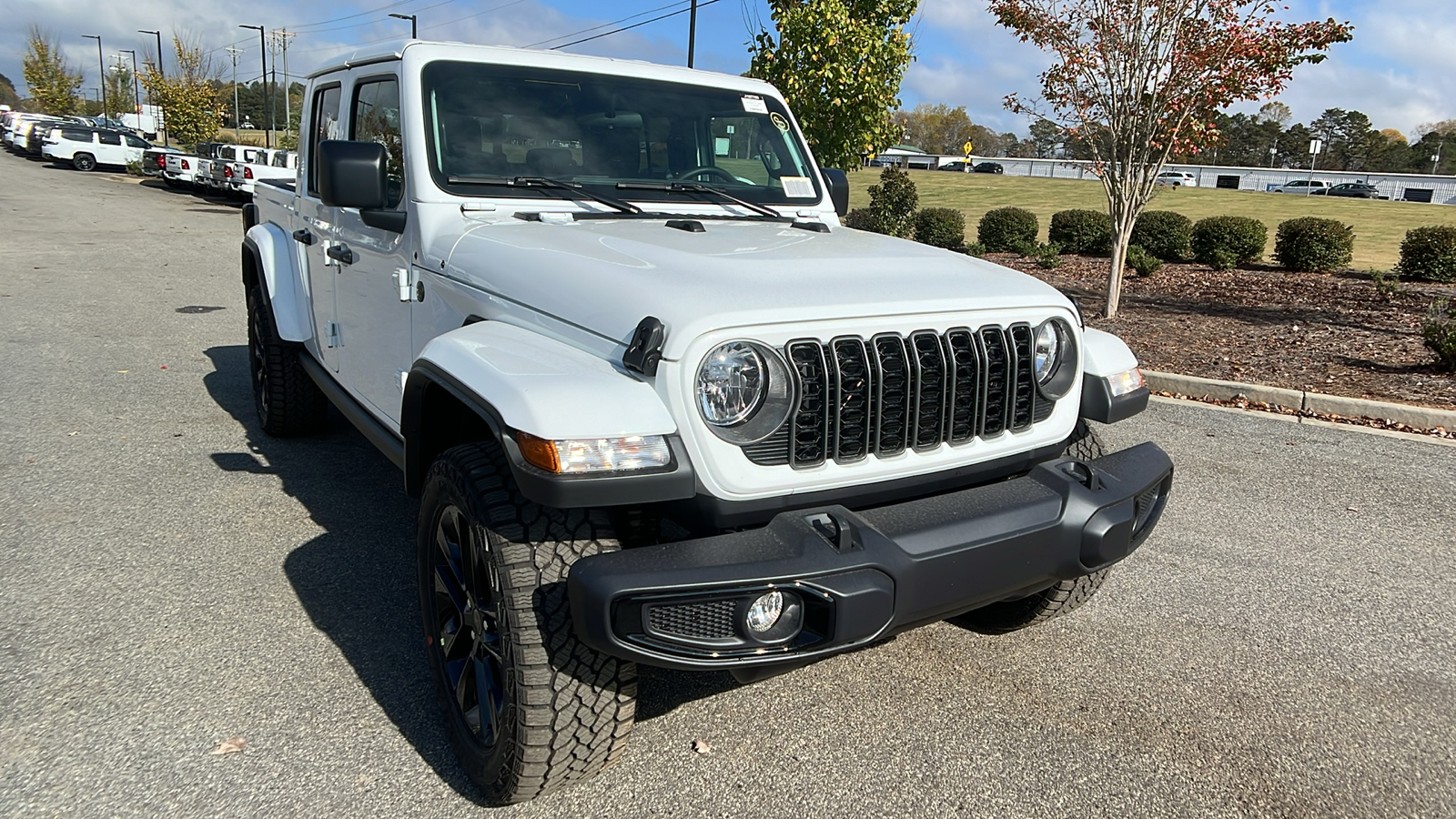 2025 Jeep Gladiator Nighthawk 3