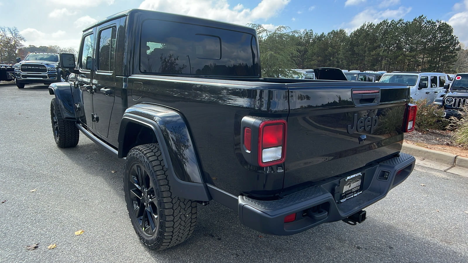 2025 Jeep Gladiator Nighthawk 7