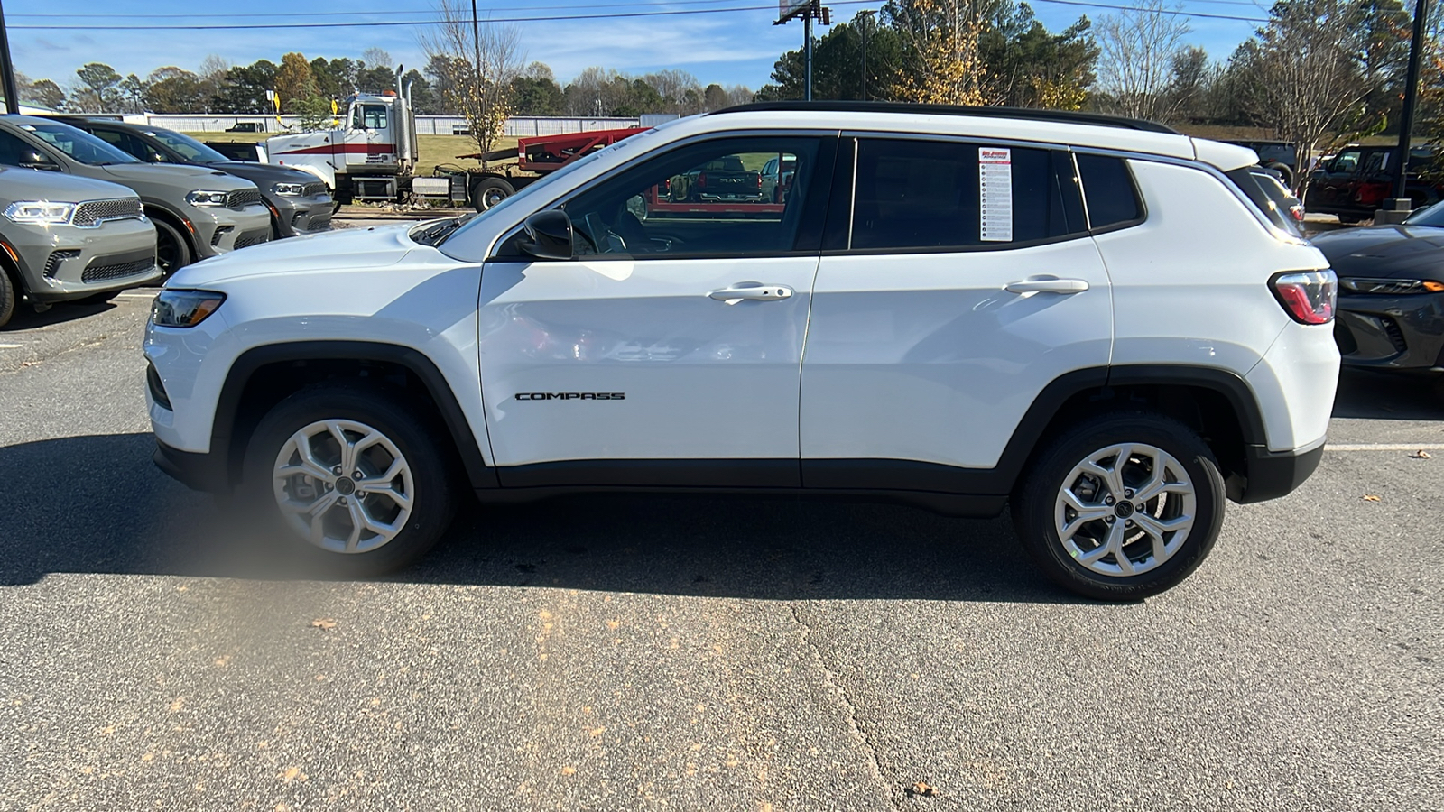 2025 Jeep Compass Latitude 8