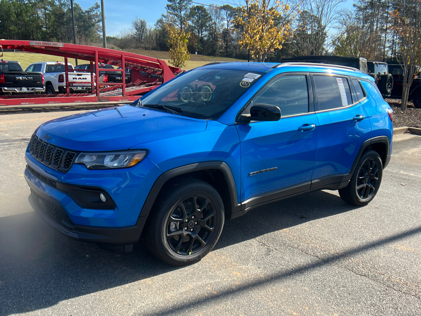 2025 Jeep Compass Latitude 1