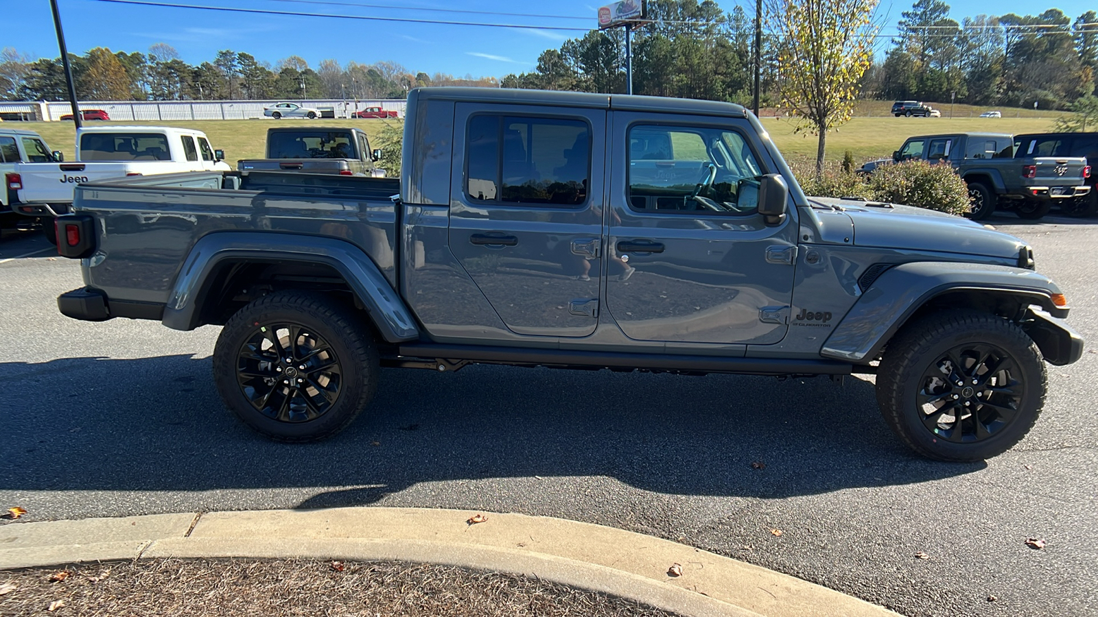 2025 Jeep Gladiator Nighthawk 4