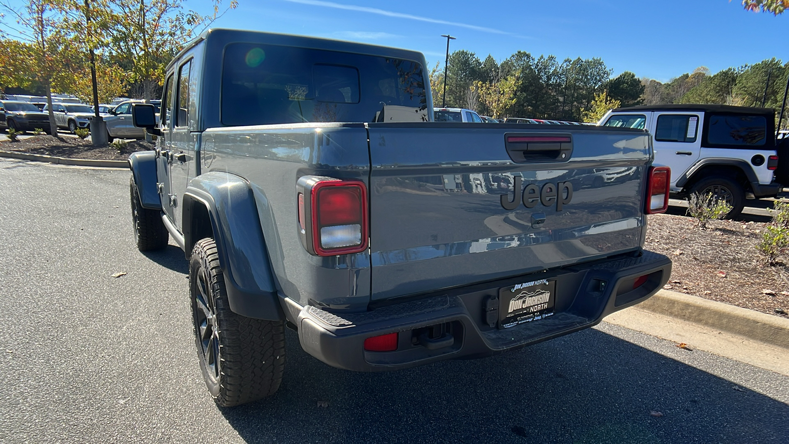 2025 Jeep Gladiator Nighthawk 7