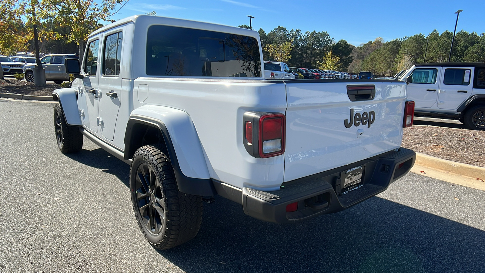 2025 Jeep Gladiator Nighthawk 7