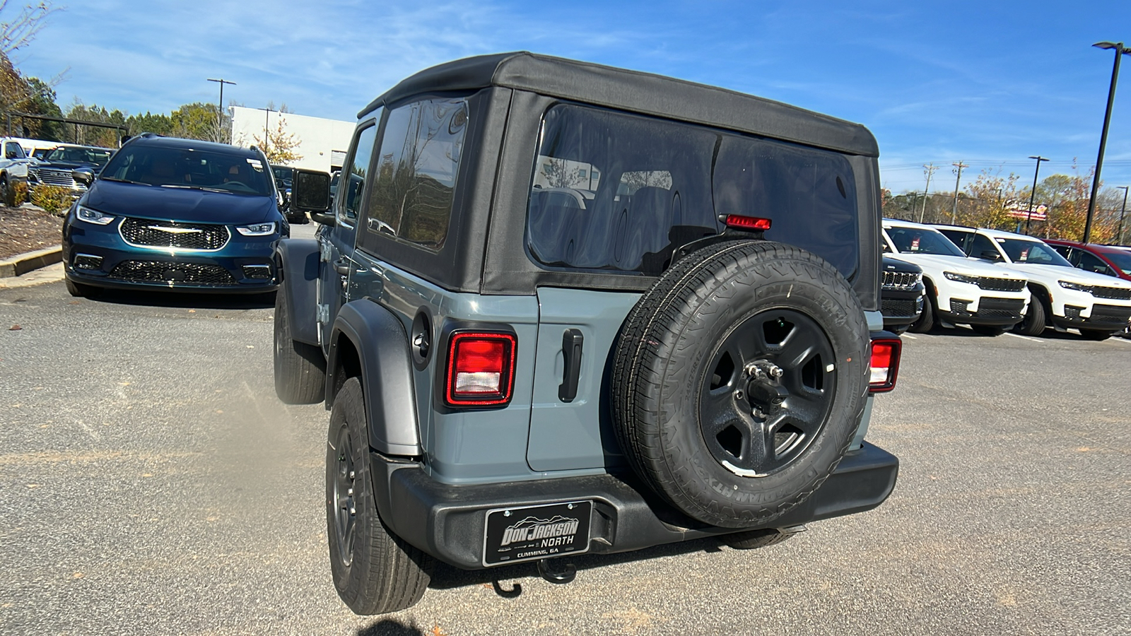 2025 Jeep Wrangler Sport 7