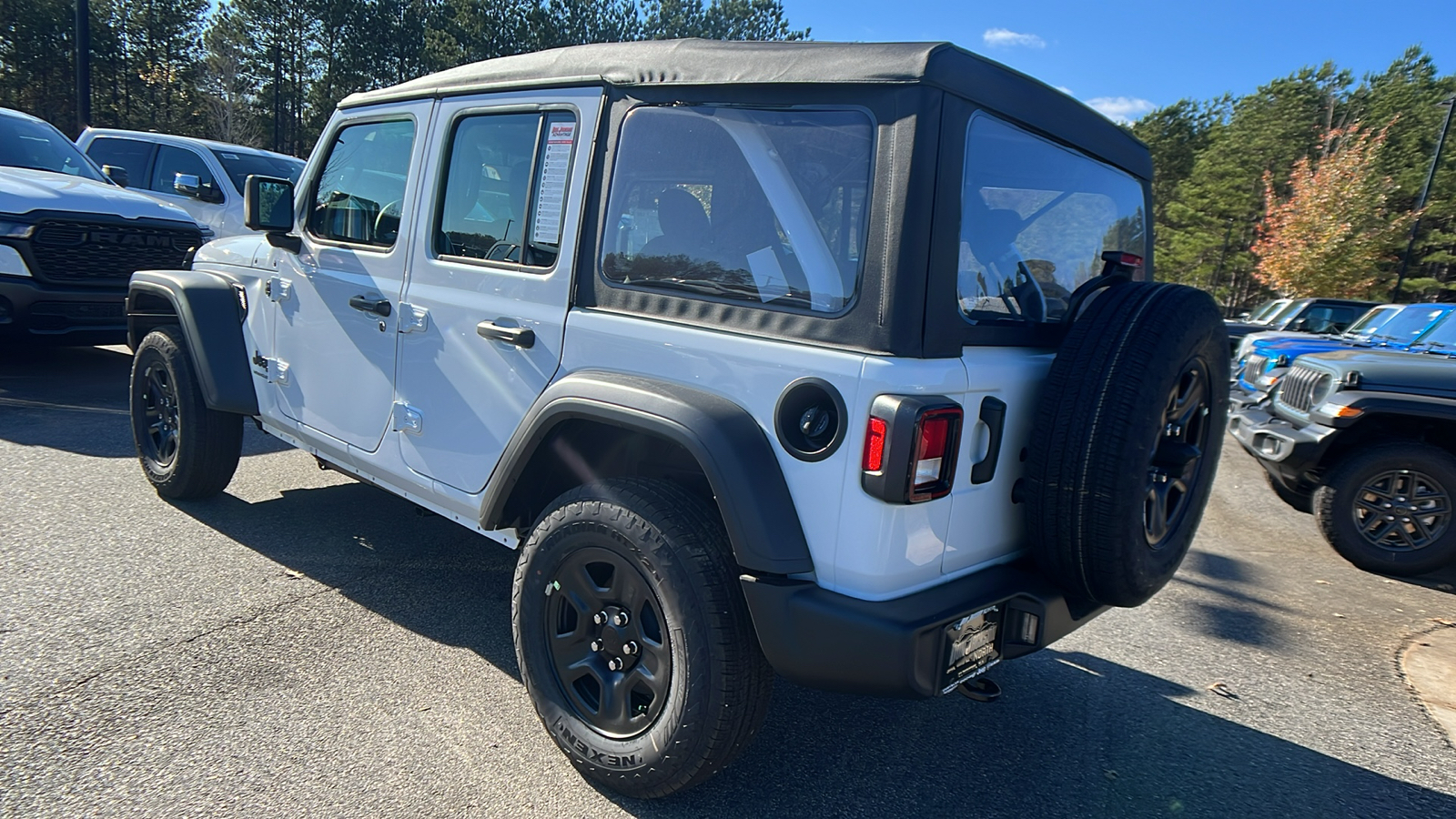 2025 Jeep Wrangler Sport 7