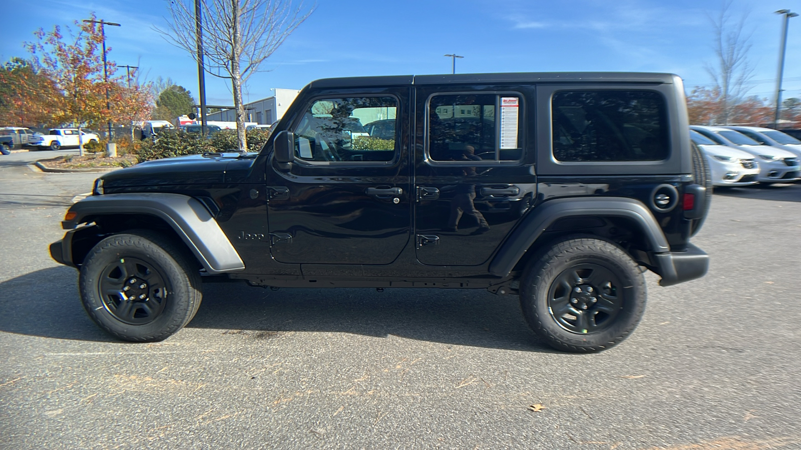 2025 Jeep Wrangler Sport 8