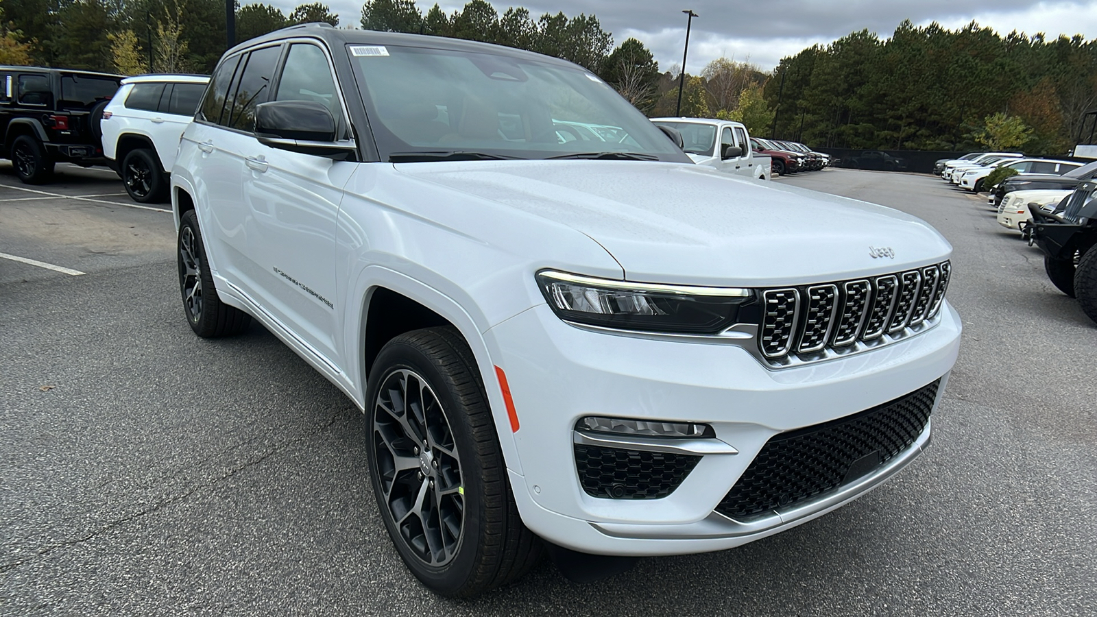 2025 Jeep Grand Cherokee Summit Reserve 3