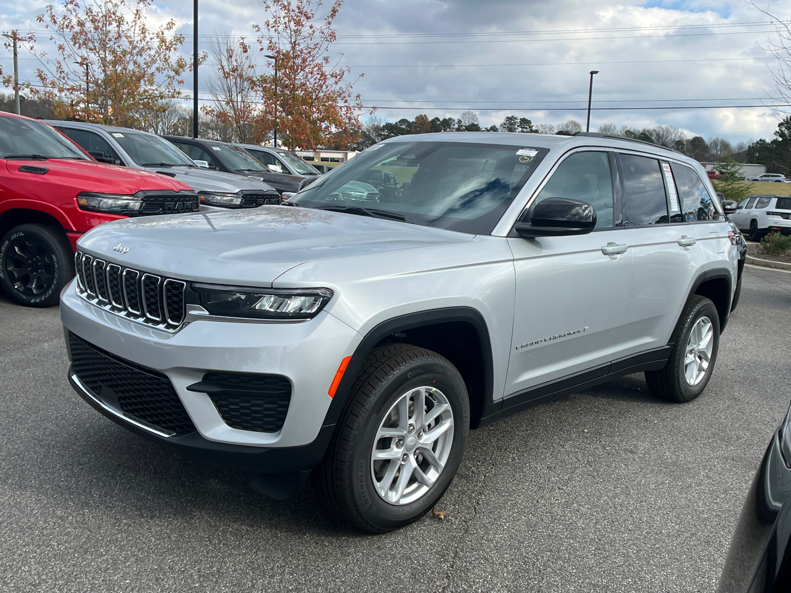 2025 Jeep Grand Cherokee Laredo X 1