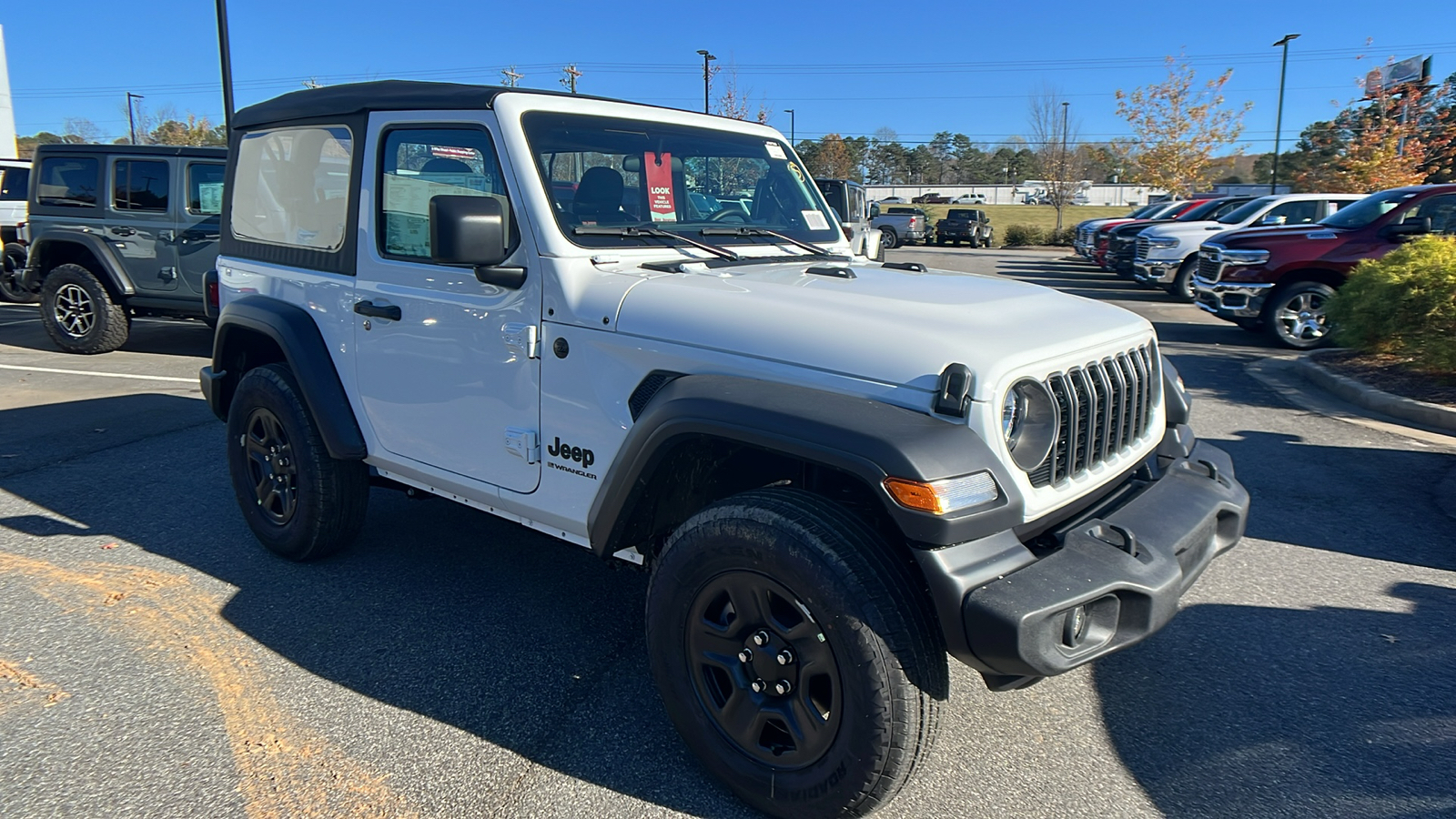 2025 Jeep Wrangler Sport 3