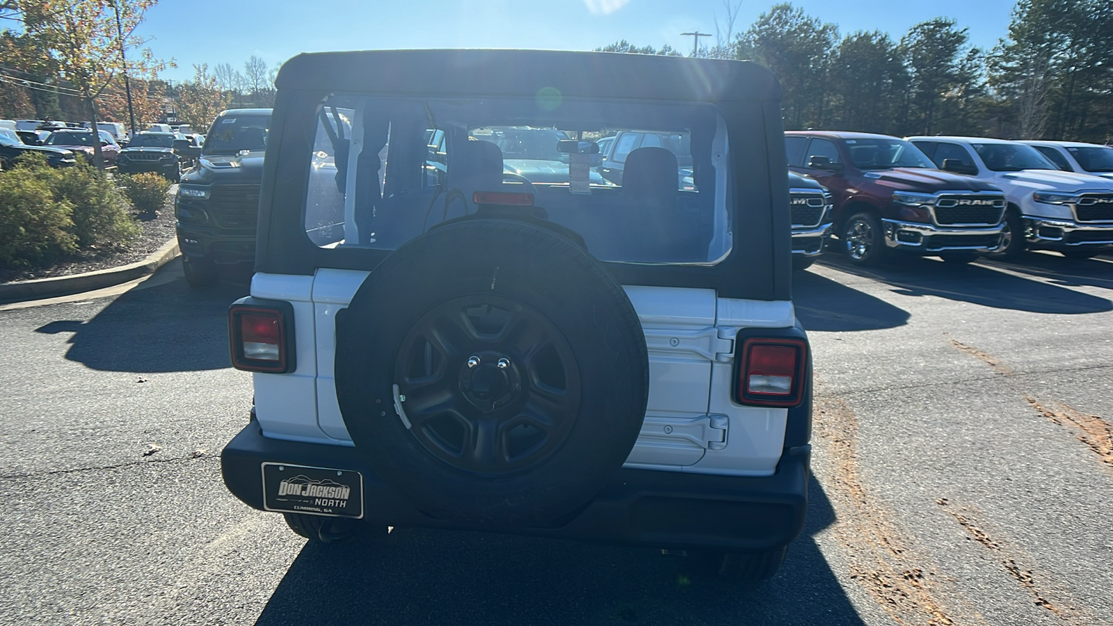 2025 Jeep Wrangler Sport 6