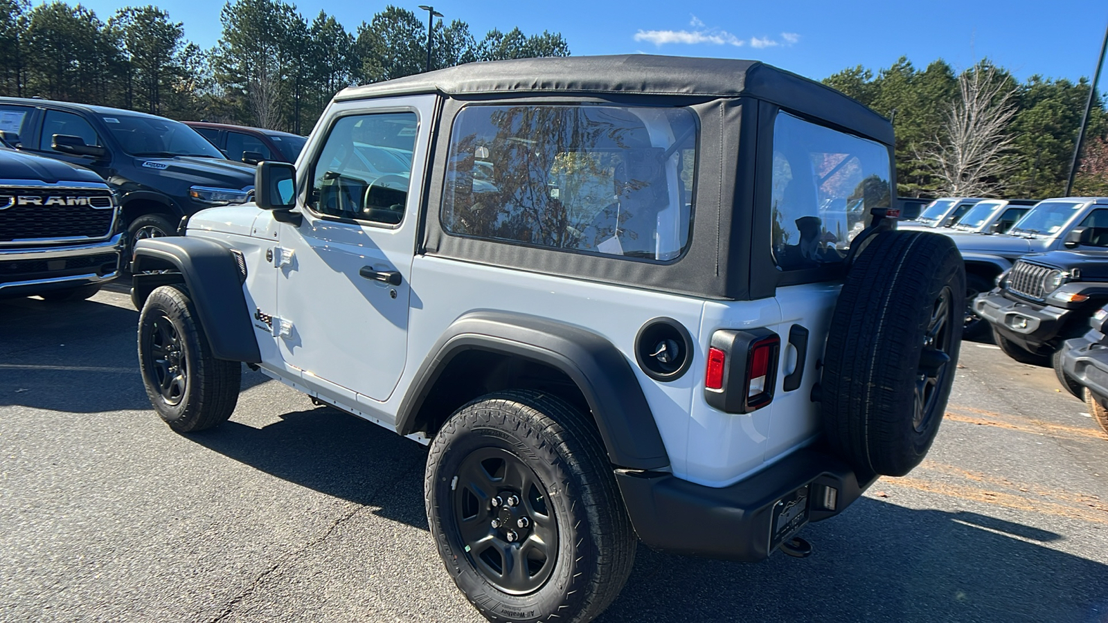 2025 Jeep Wrangler Sport 7