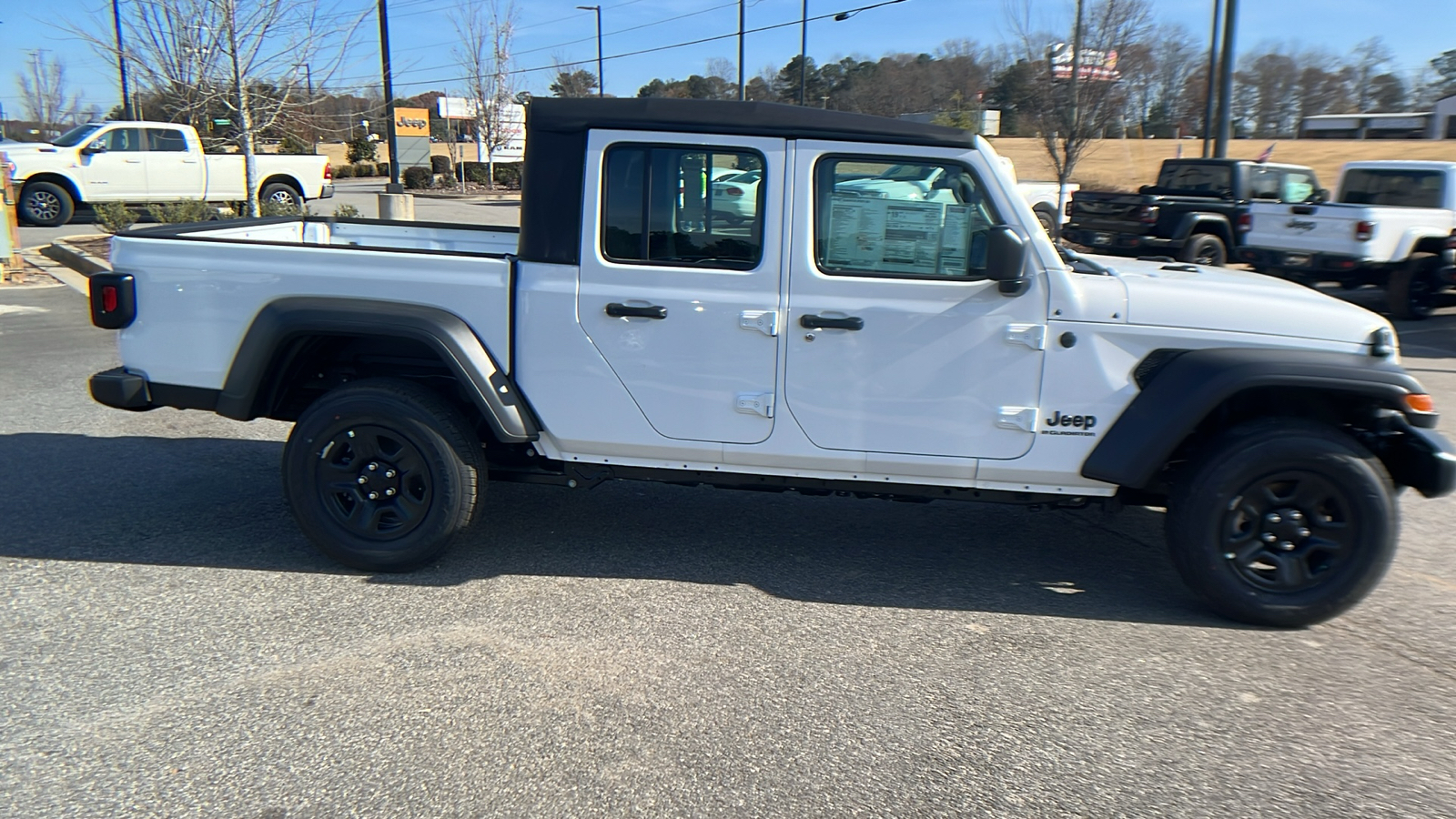 2025 Jeep Gladiator Sport 4